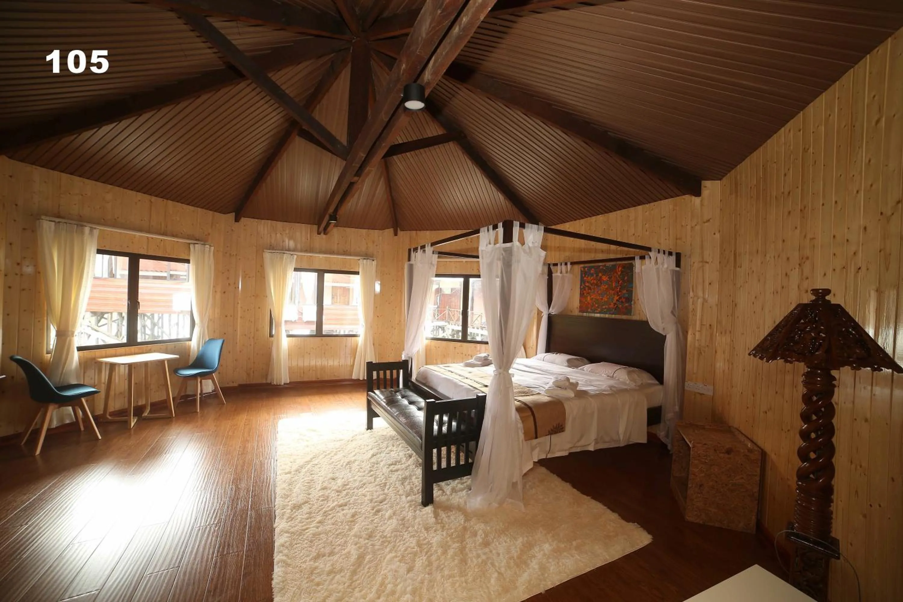 Bed in Gayang Friendly Water House Homestay