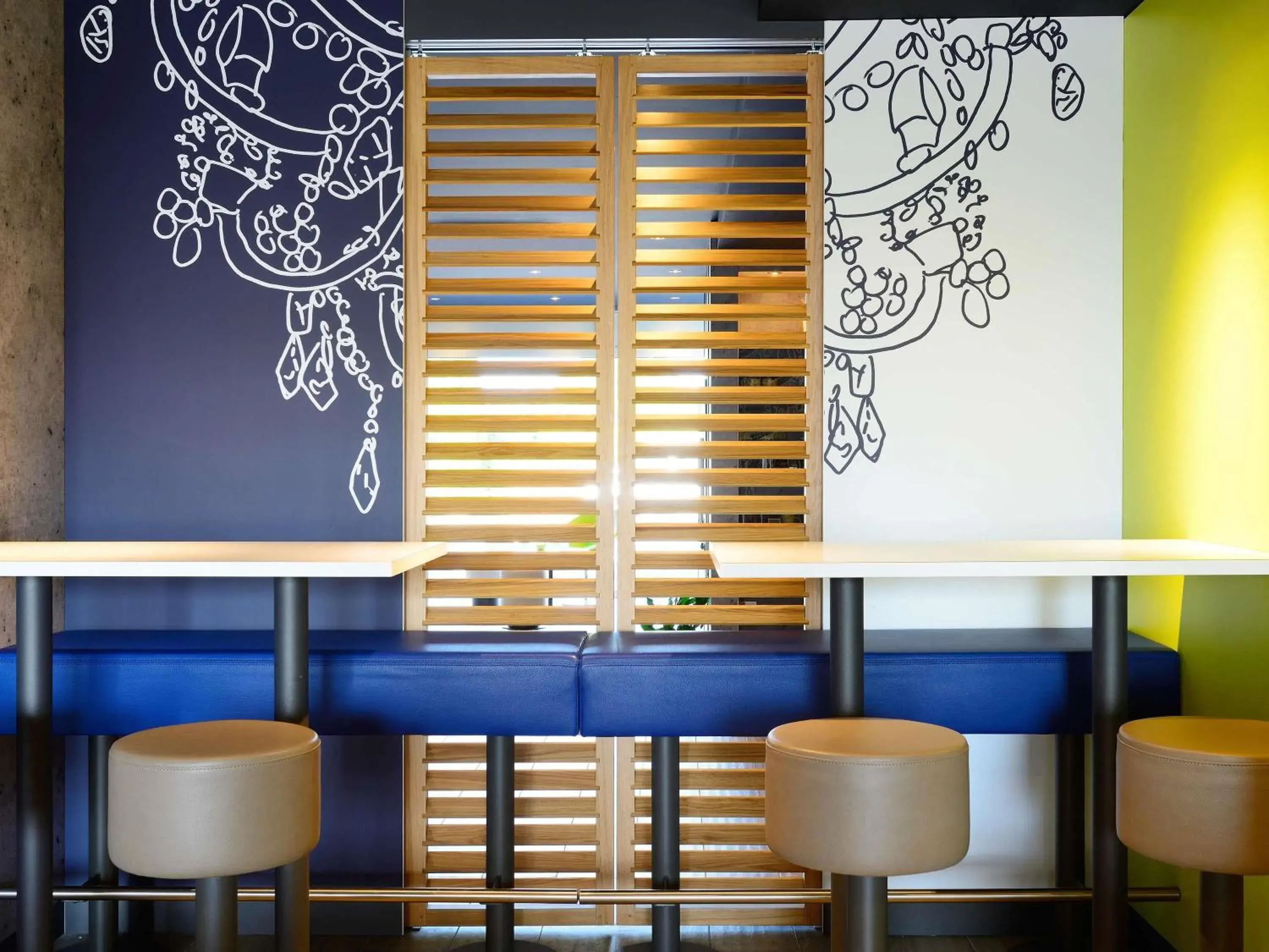 Property building in ibis budget Cherbourg - La Glacerie Property building in ibis budget Cherbourg - La Glacerie