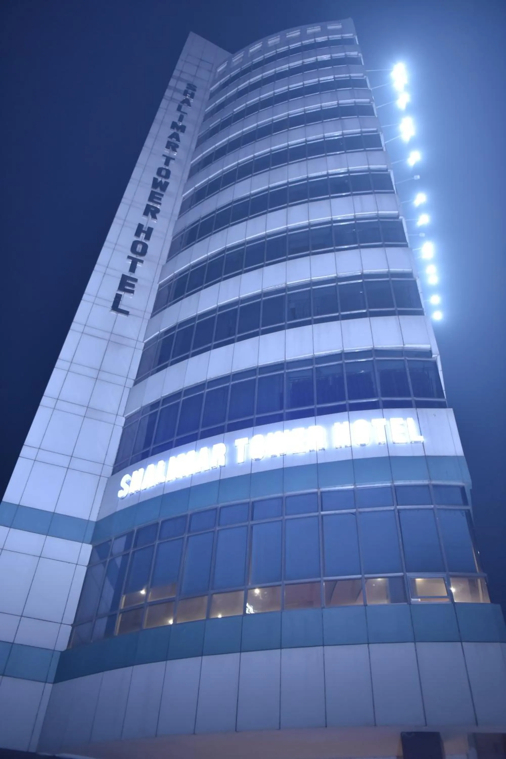Property building in Shalimar Tower Hotel Lahore
