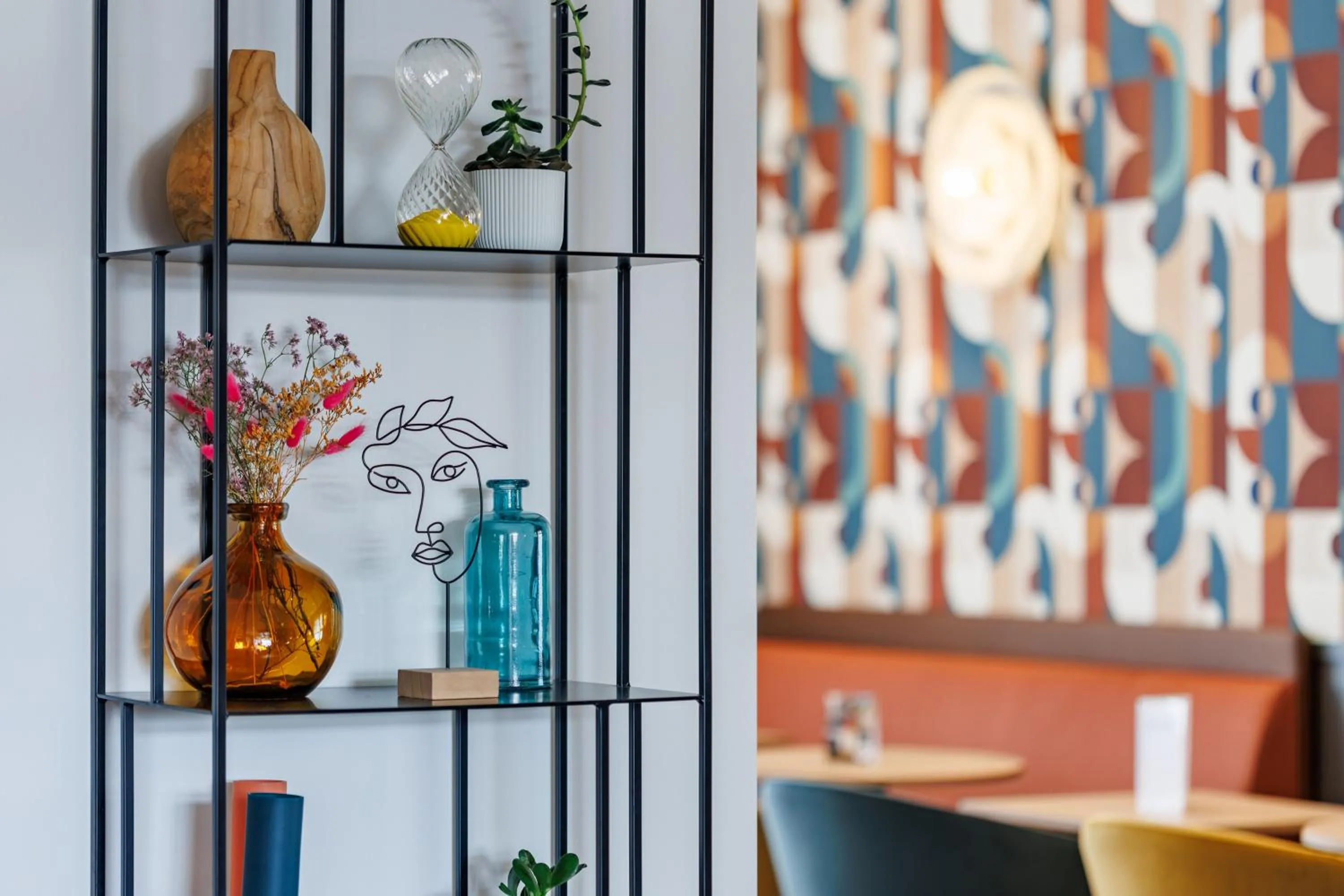 Decorative detail in The Originals Boutique, Hôtel Le Pariou, Issoire