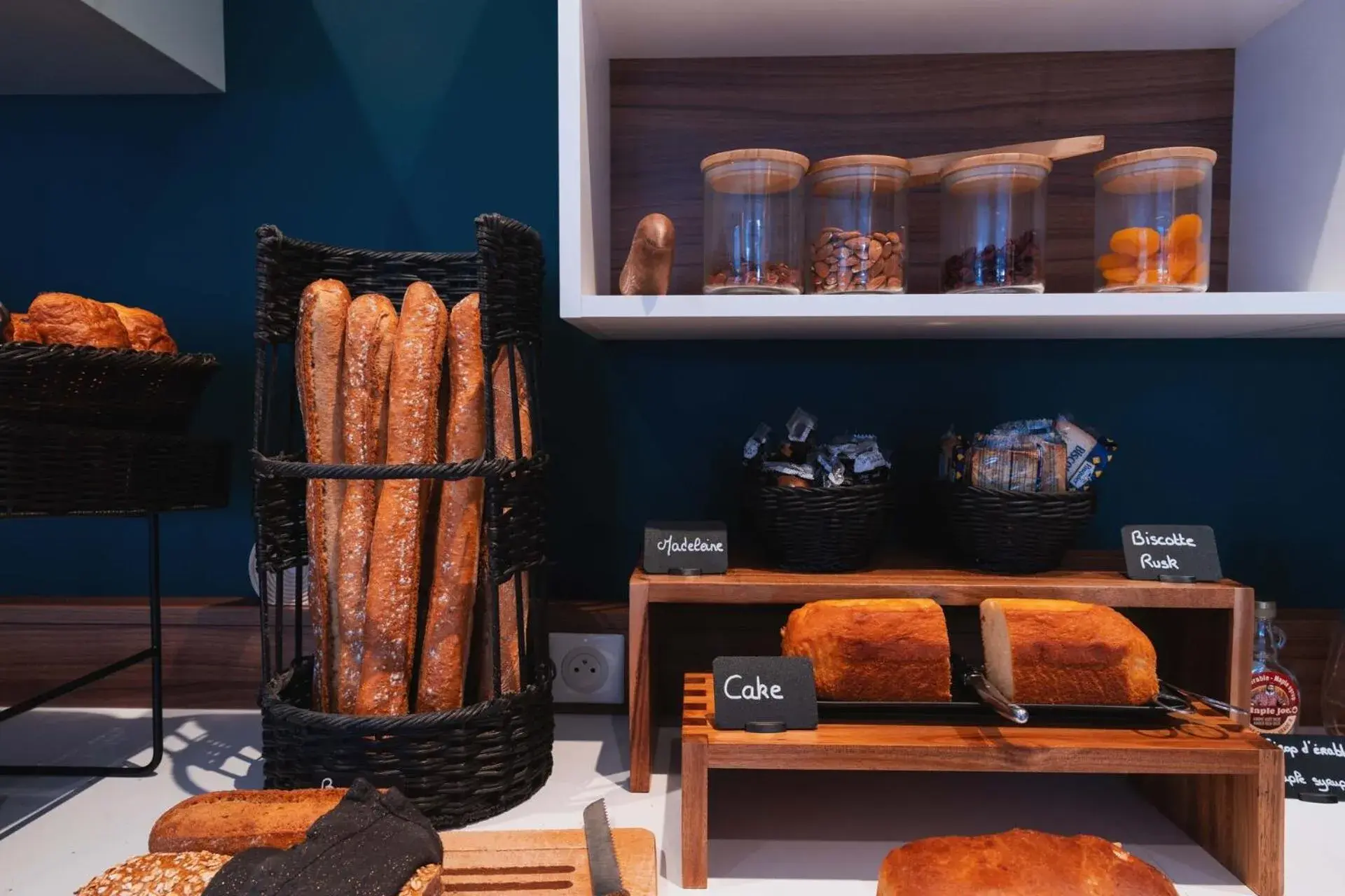 Buffet breakfast in The Originals Boutique, Hôtel Le Pariou, Issoire Buffet breakfast in The Originals Boutique, Hôtel Le Pariou, Issoire