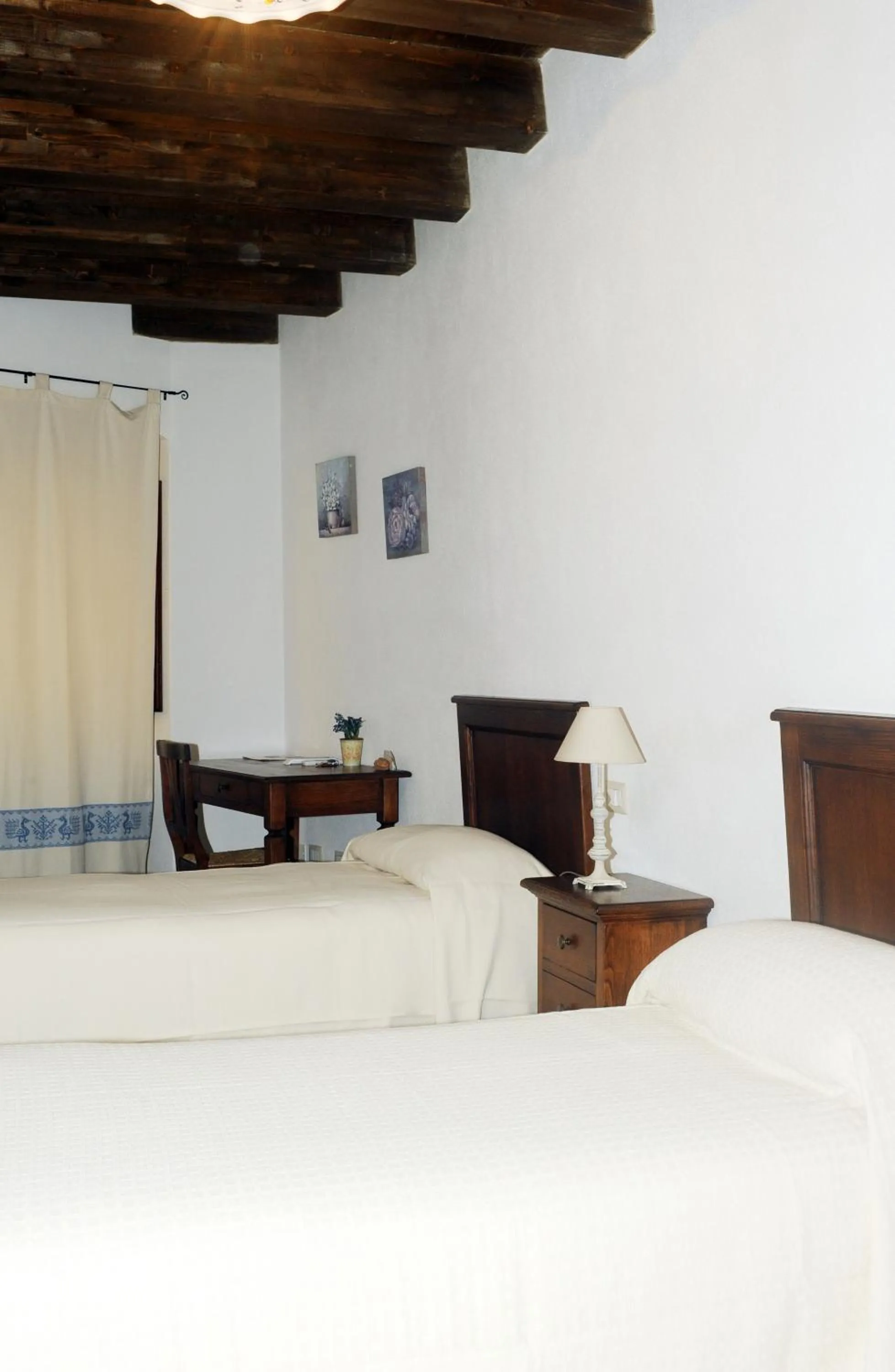 Photo of the whole room, Bed in L'Antica Torre Caralis Holiday