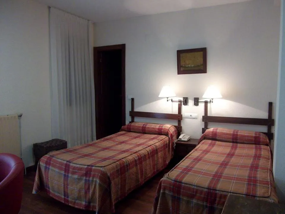 Bed in Hotel Termas de Liérganes