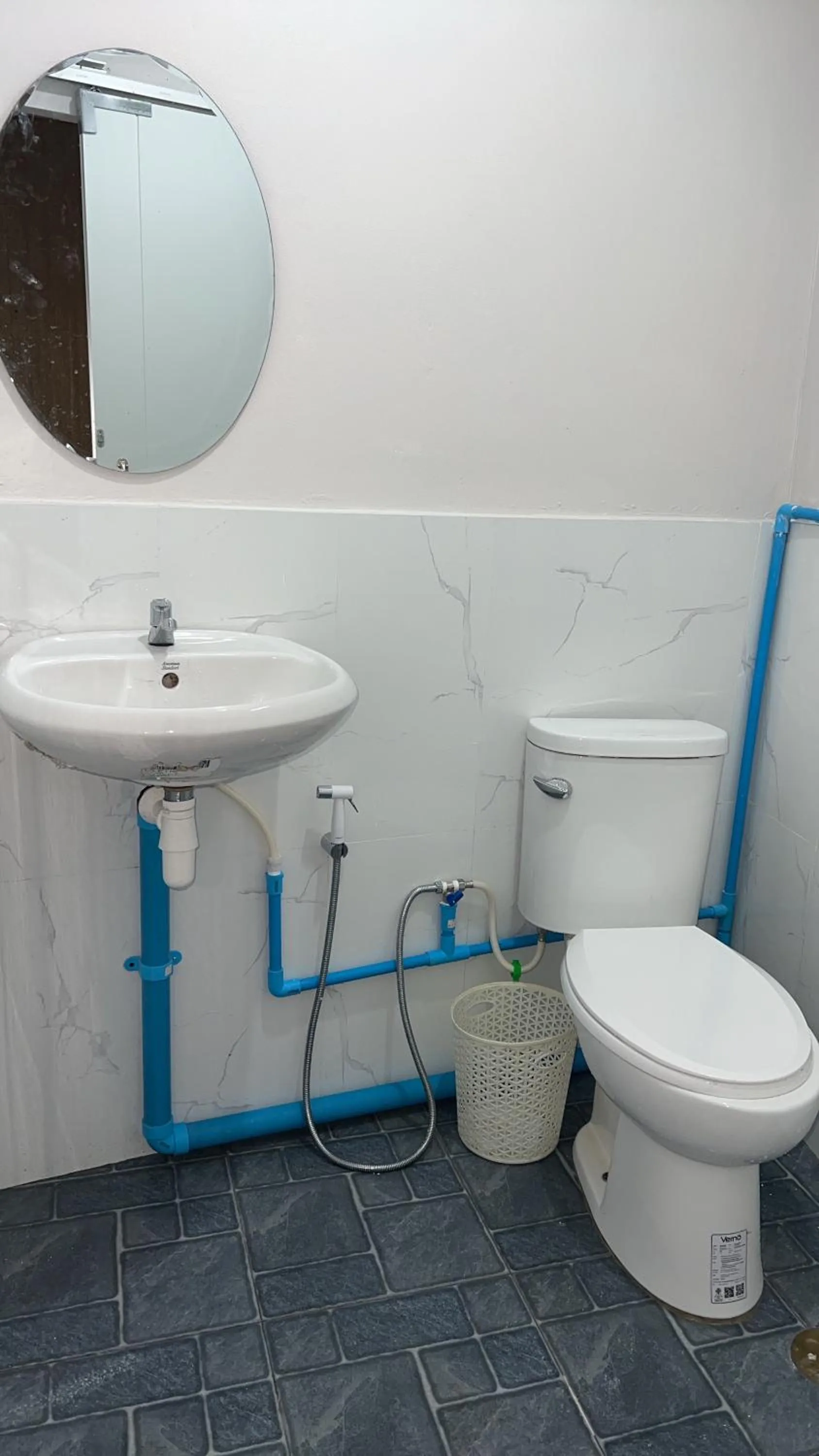 SMILE HOME GUESTHOUSE