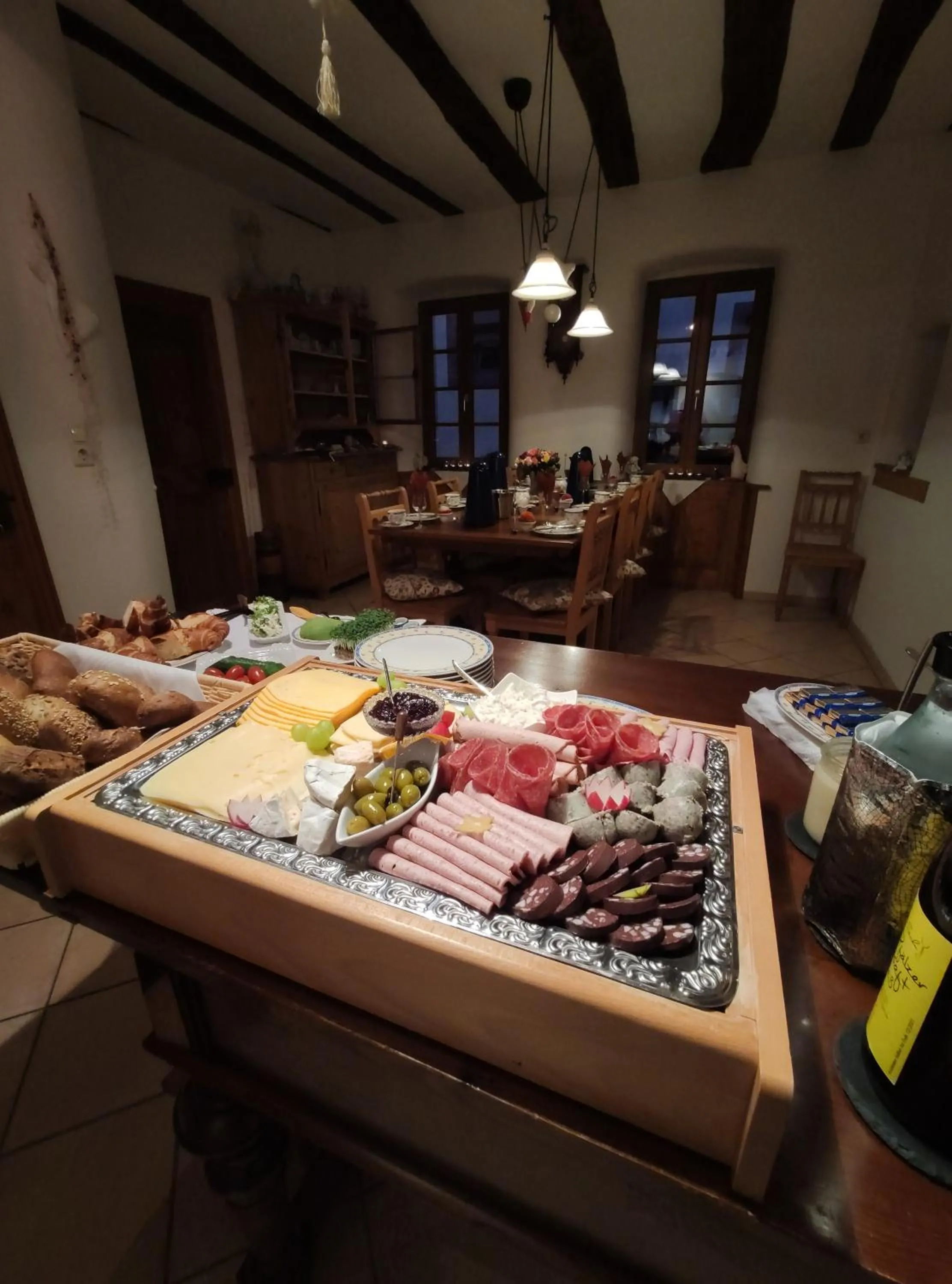Buffet breakfast in Gutsherrenhaus