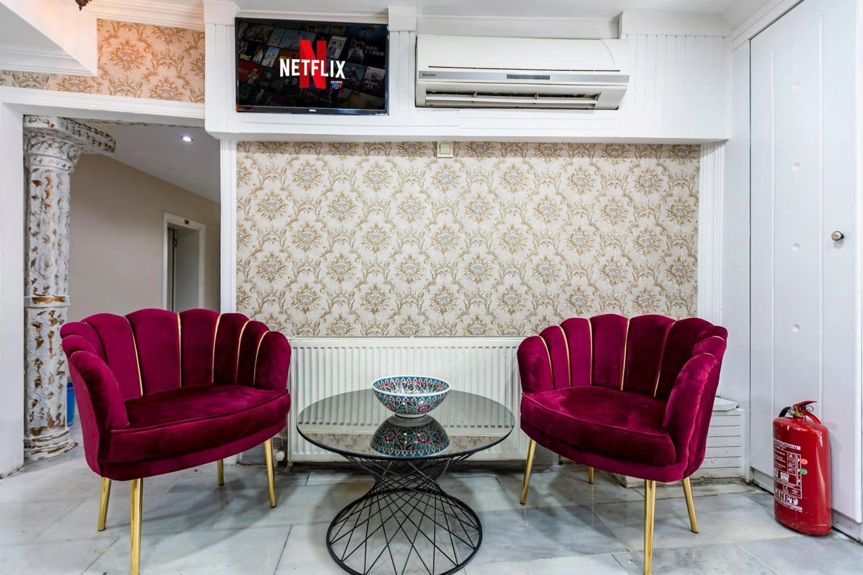 TV and multimedia in OttomanZade