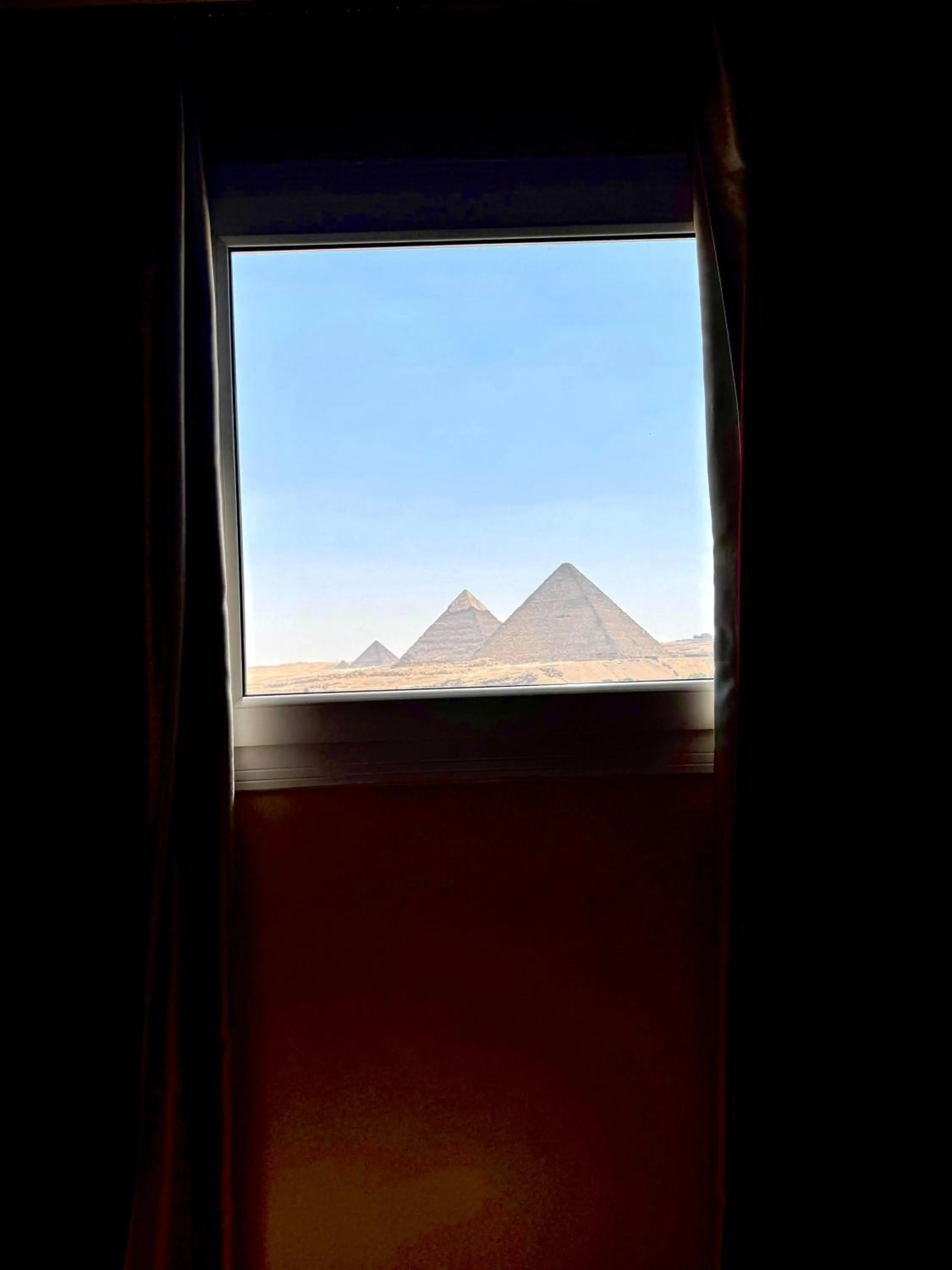 Day in PYRAMIDS TOWER Inn