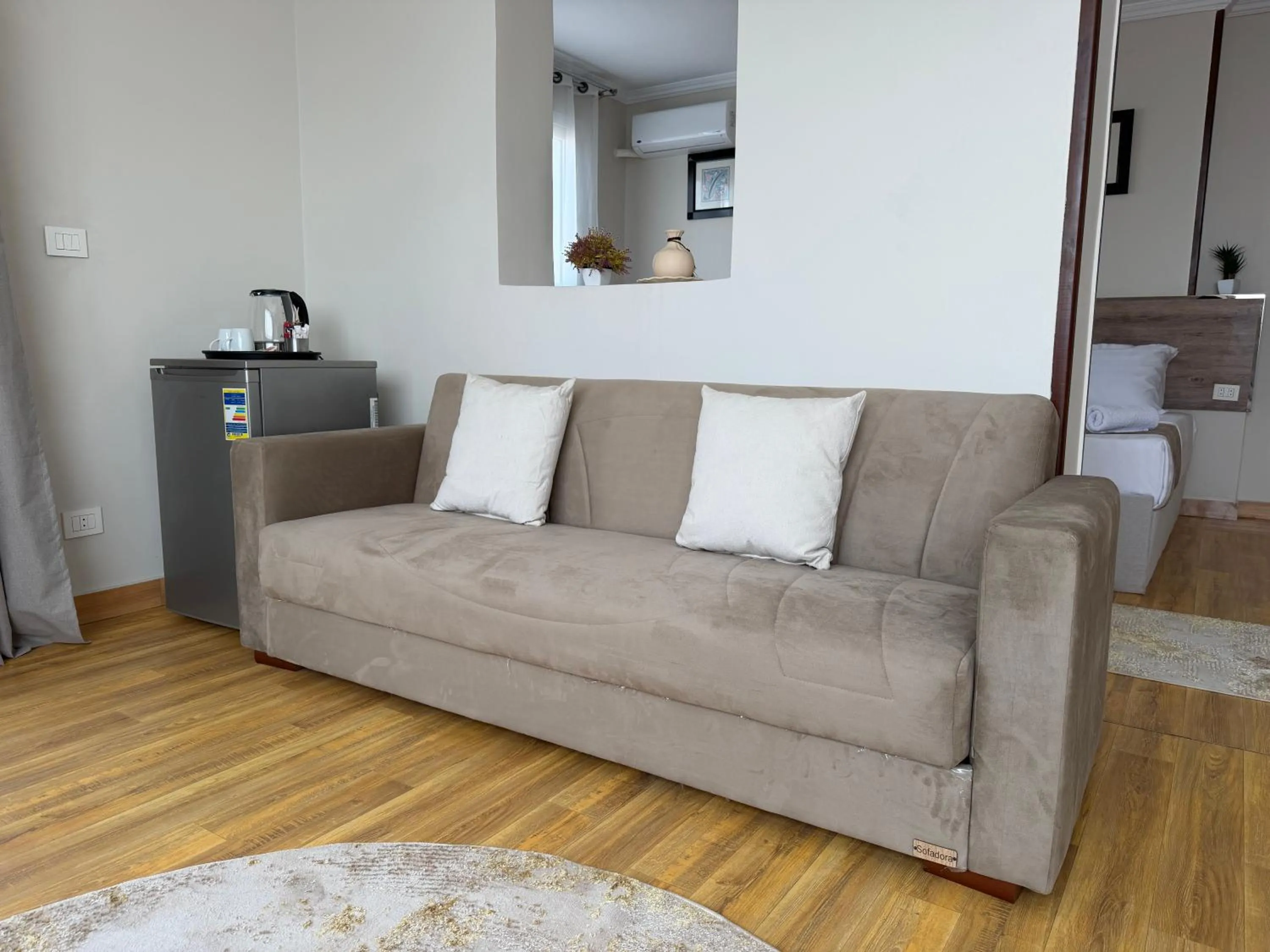 Eco green pyramids hotel