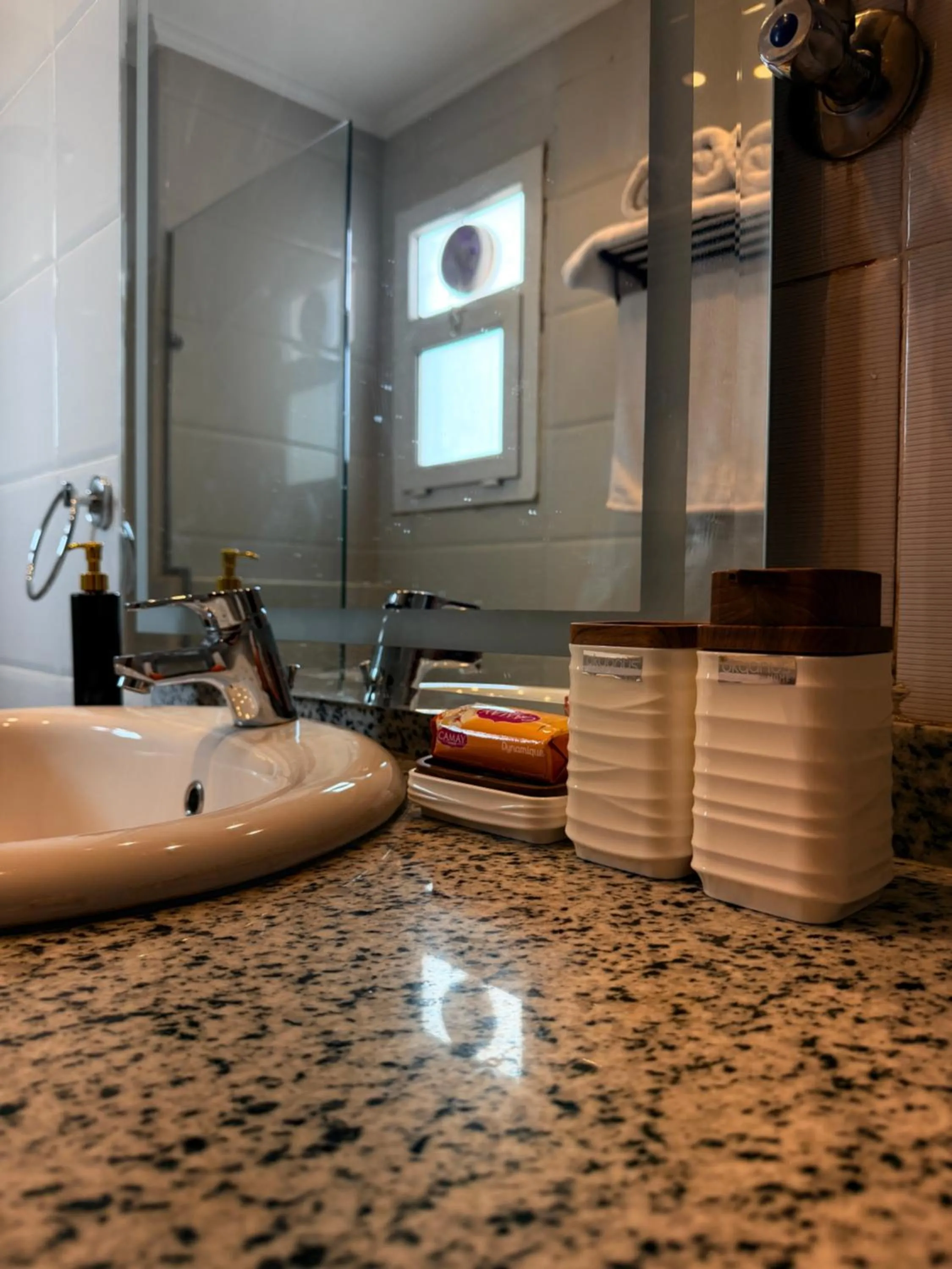 Eco green pyramids hotel