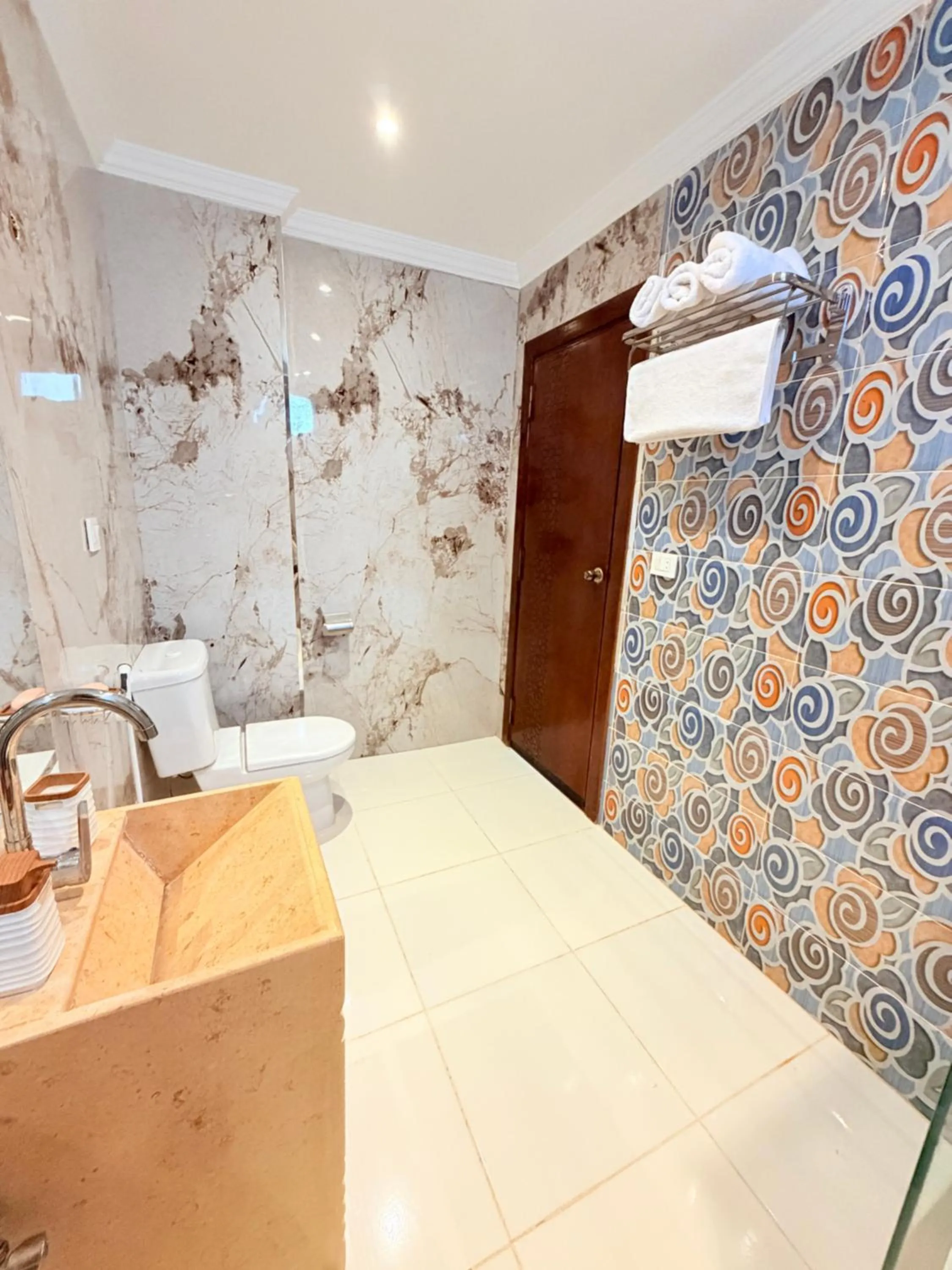 Eco green pyramids hotel