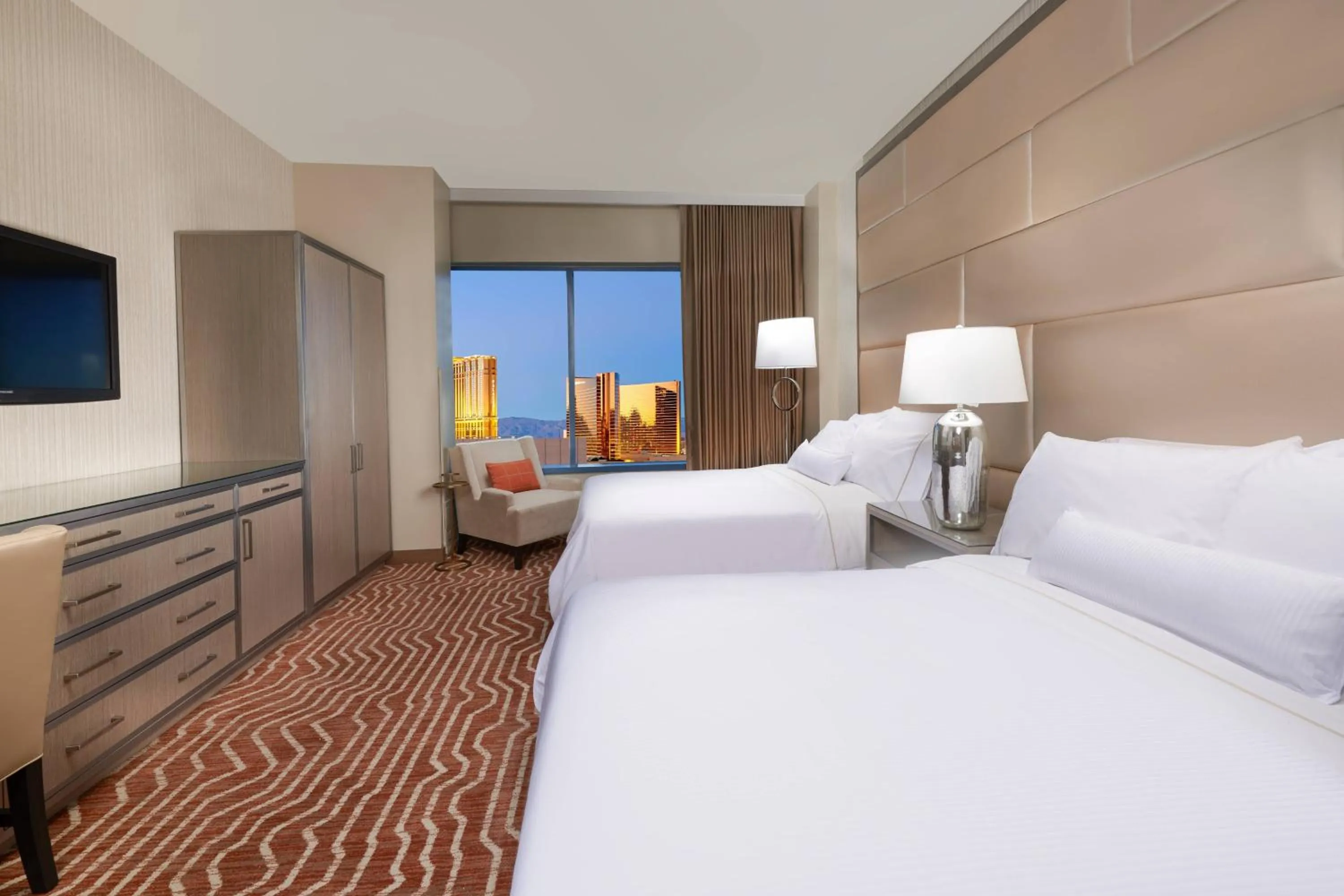Photo of the whole room, Bed in The Westin Las Vegas Hotel & Spa
