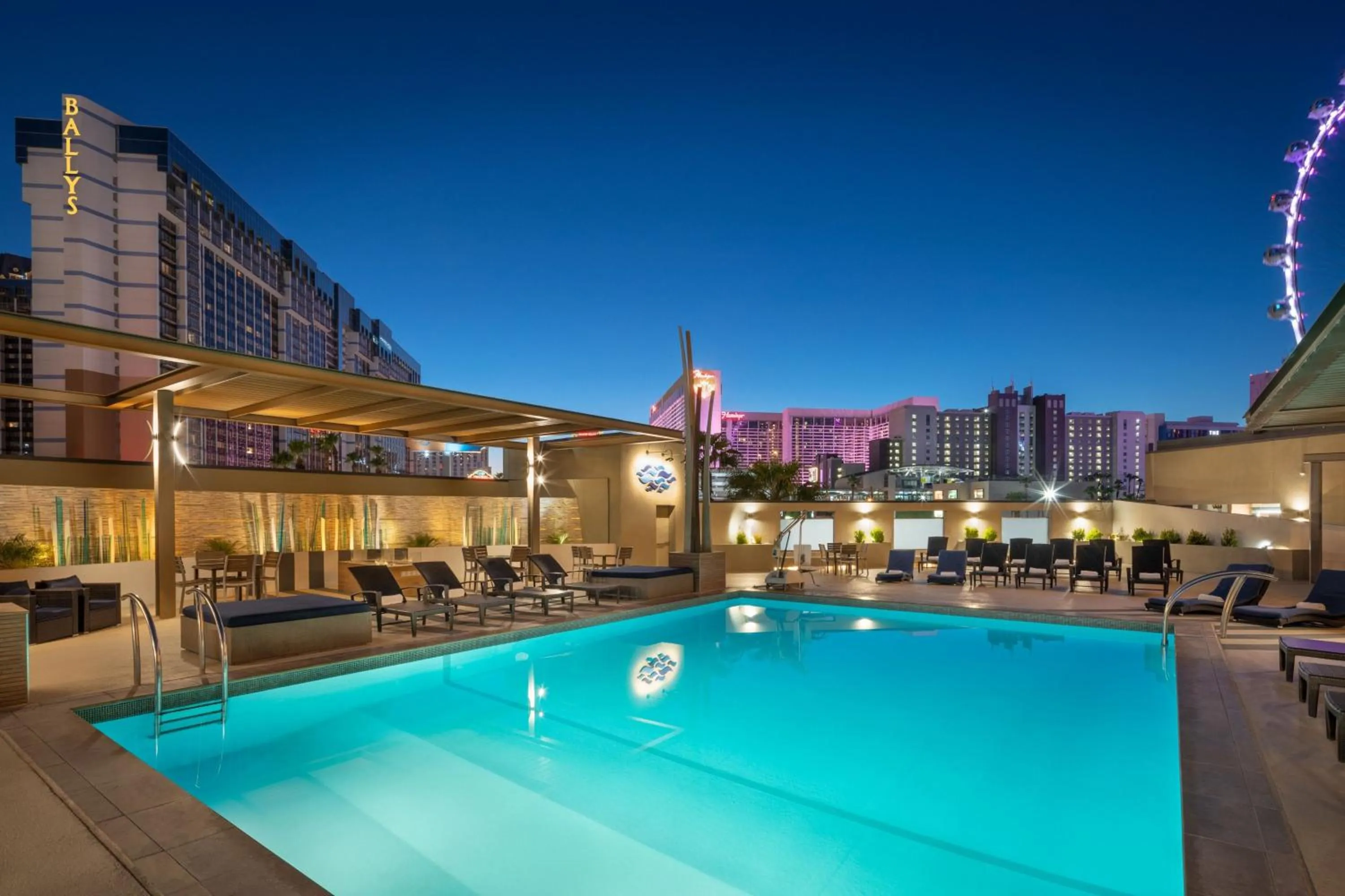 Swimming pool in The Westin Las Vegas Hotel & Spa