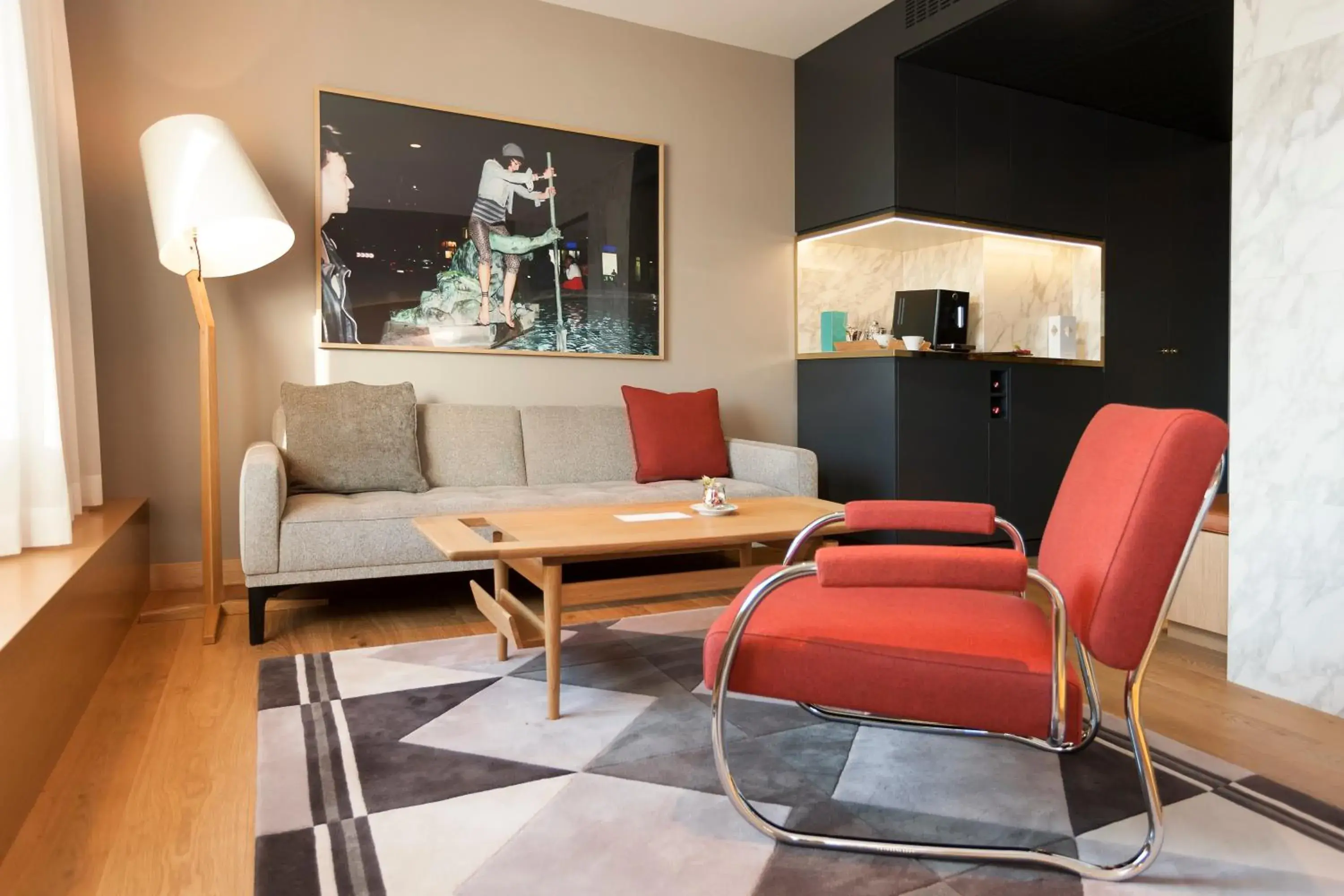 Deluxe Double Room in The Guesthouse Vienna Deluxe Double Room in The Guesthouse Vienna