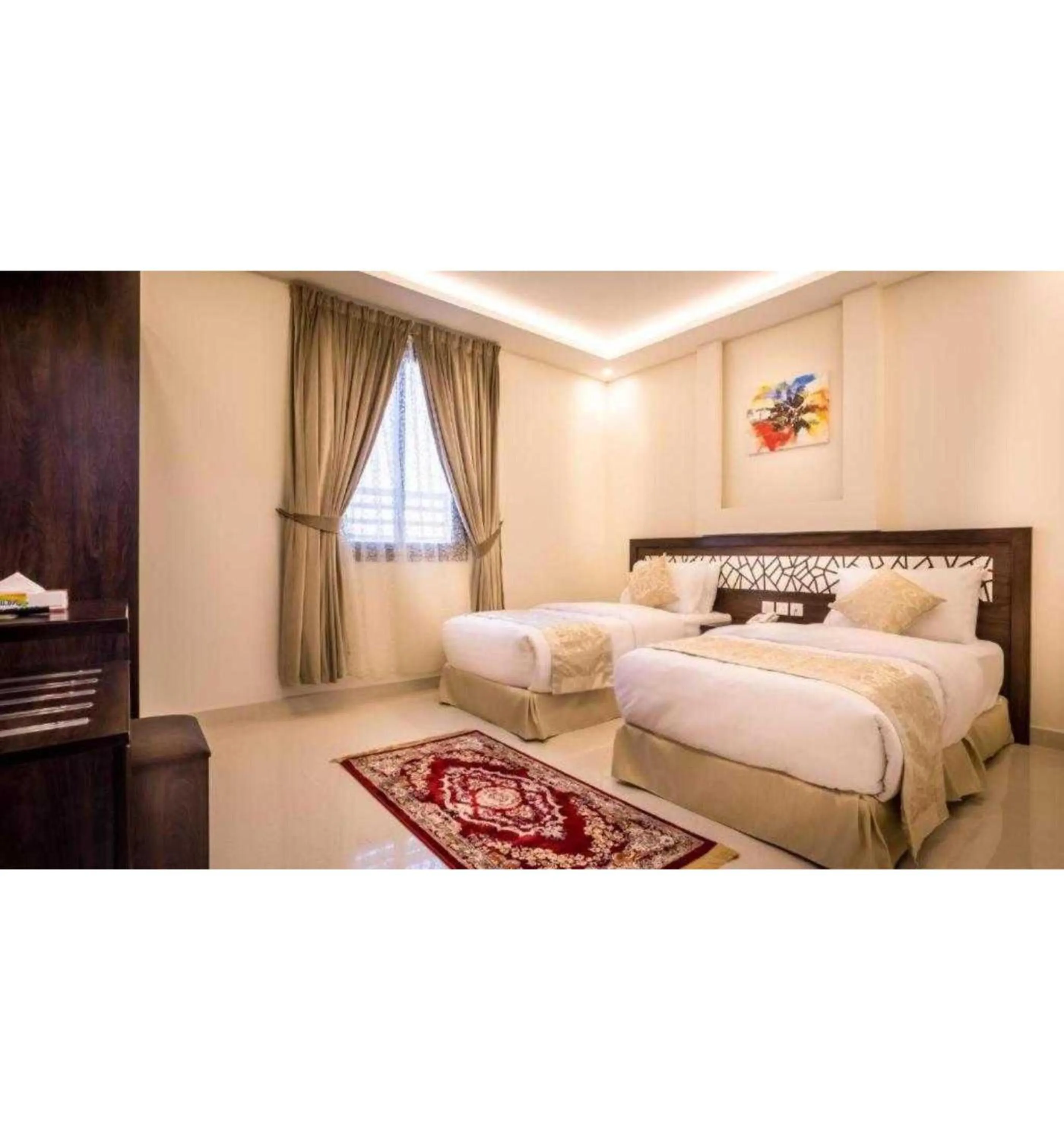 Bedroom, Bed in Palette Pearl Suites & Apartments