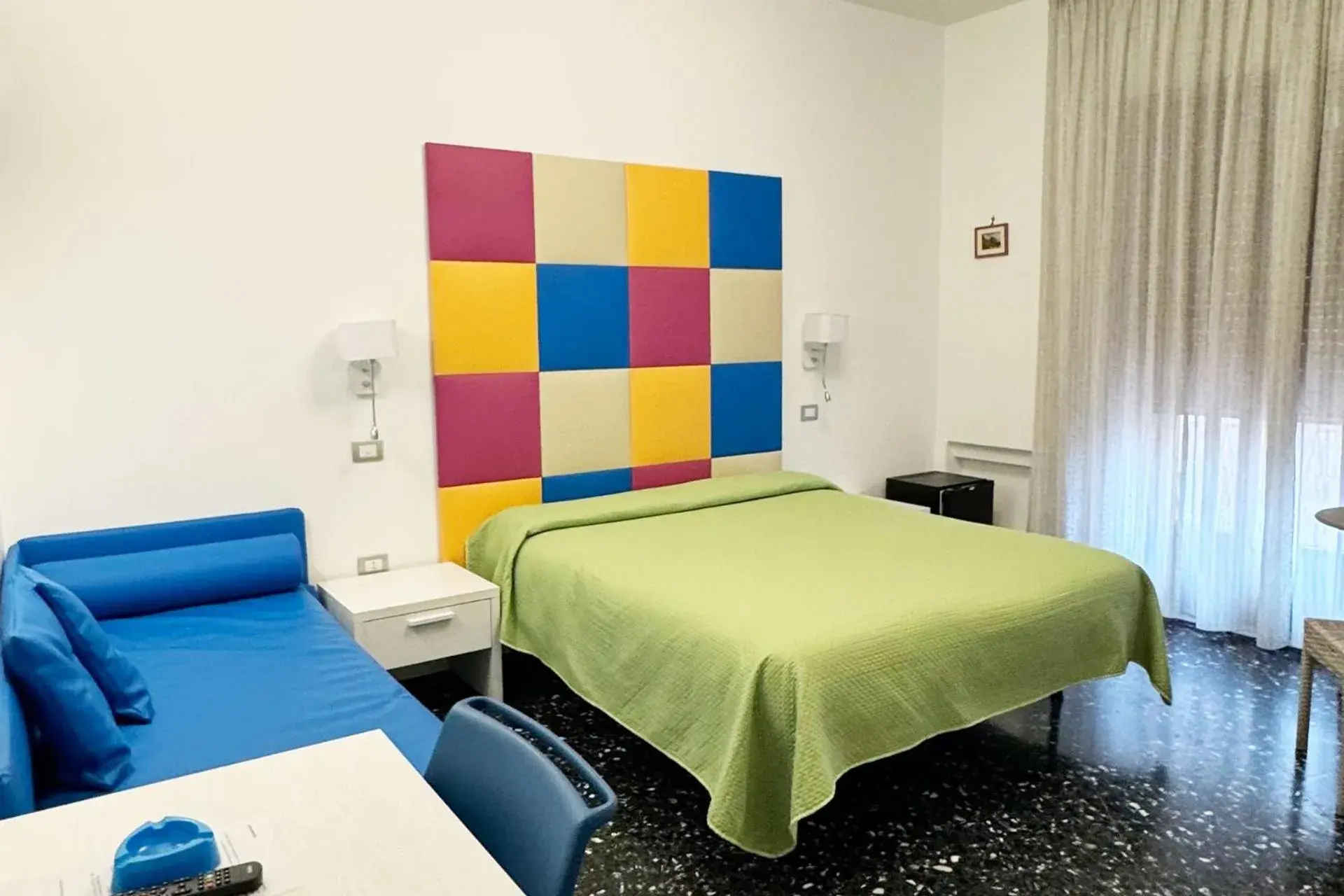 Triple Room in B&B Vittoria Triple Room in B&B Vittoria