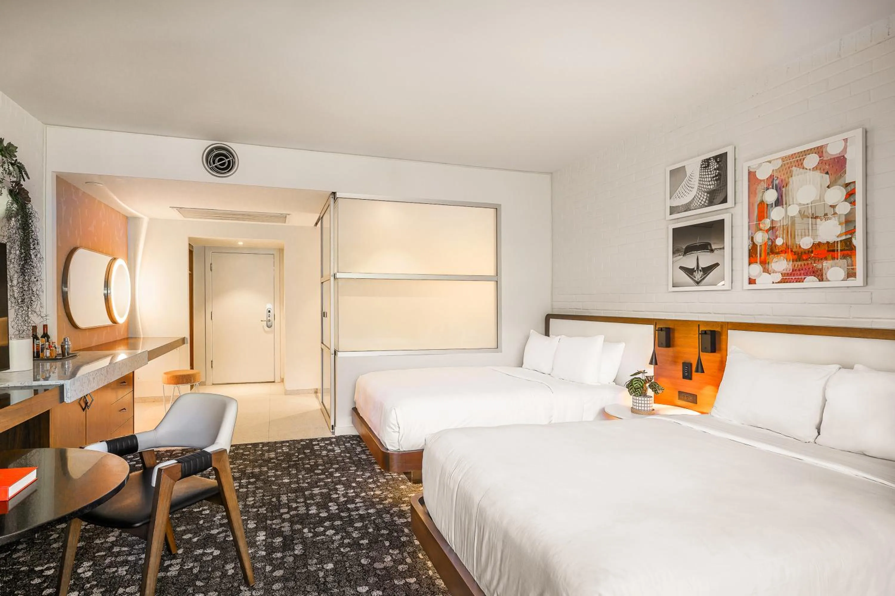 Bed in Hotel Valley Ho