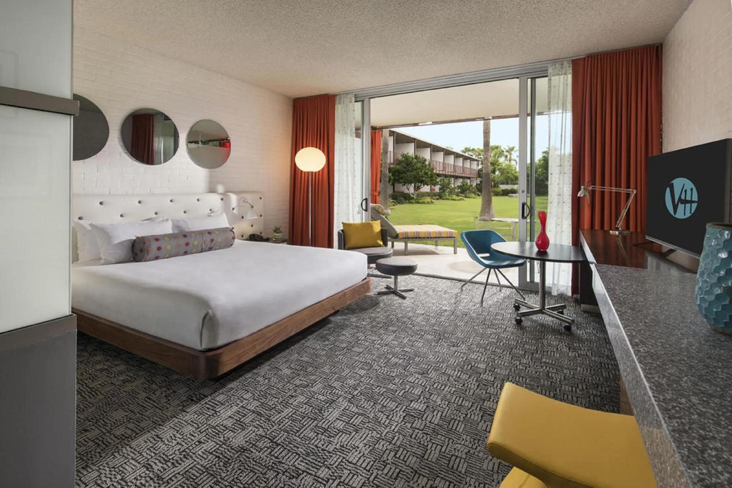 Day, Bed in Hotel Valley Ho