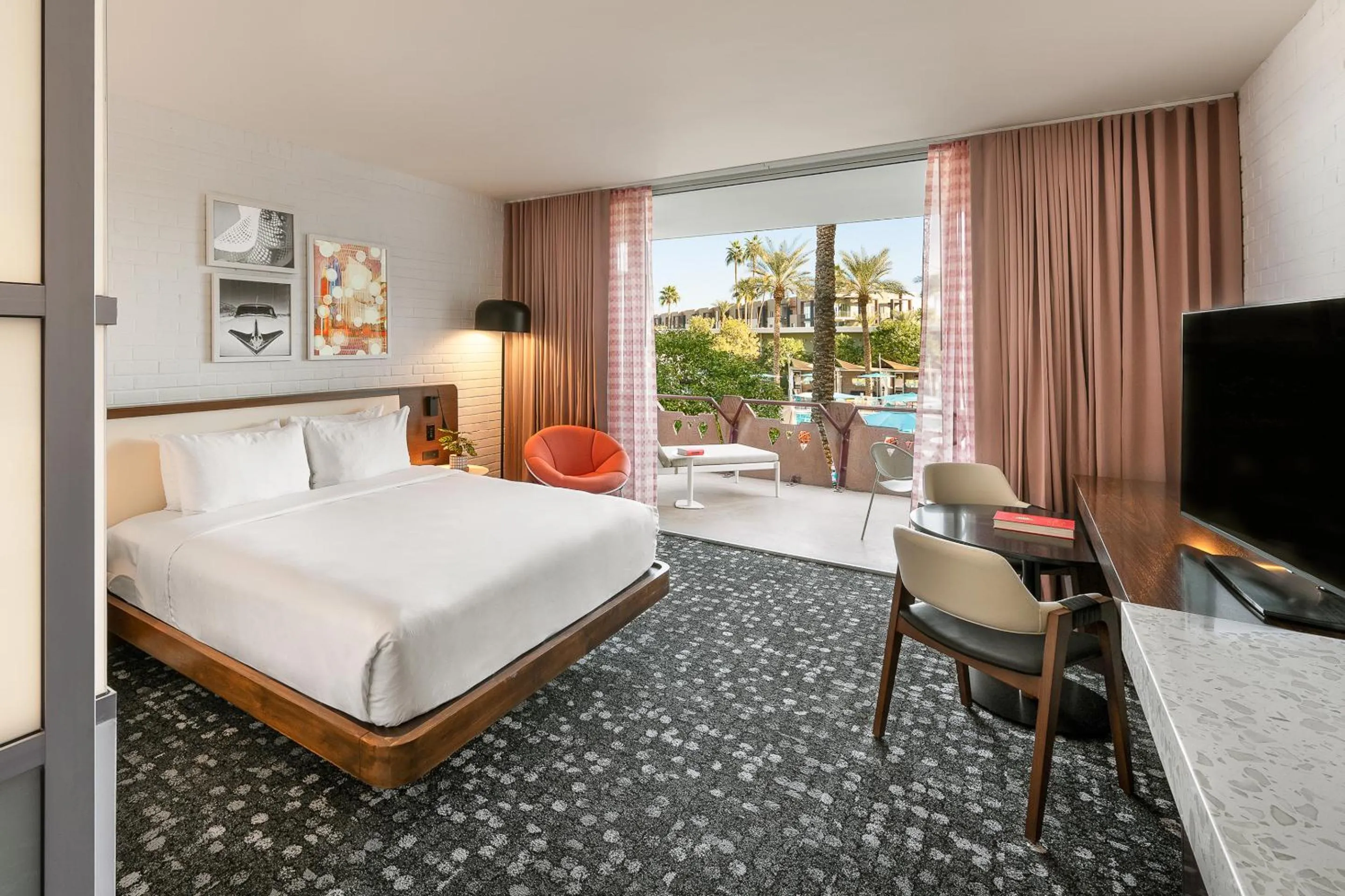 Bed in Hotel Valley Ho