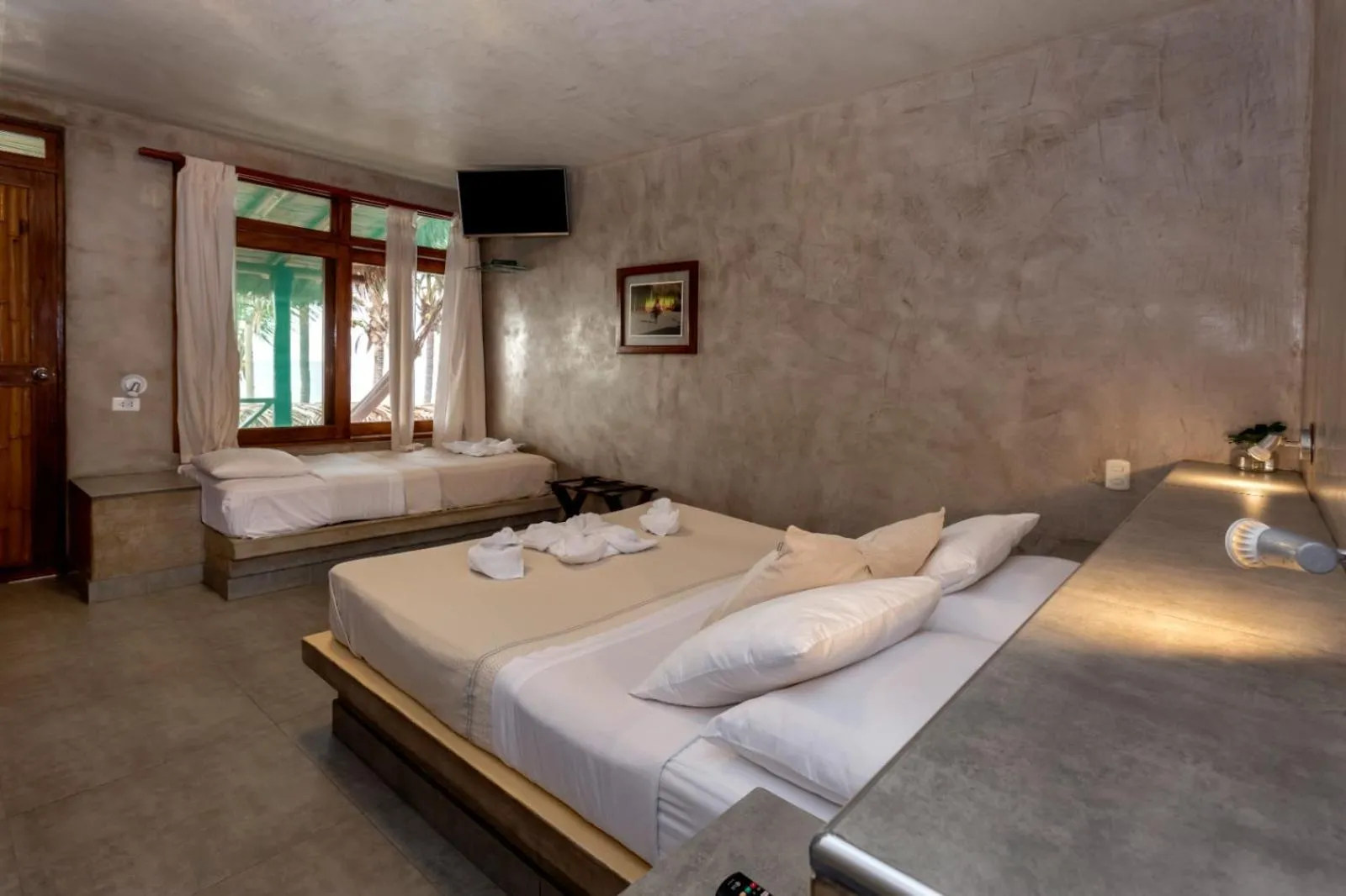 Twin Room in Casa de Playa Bungalows & Restaurant