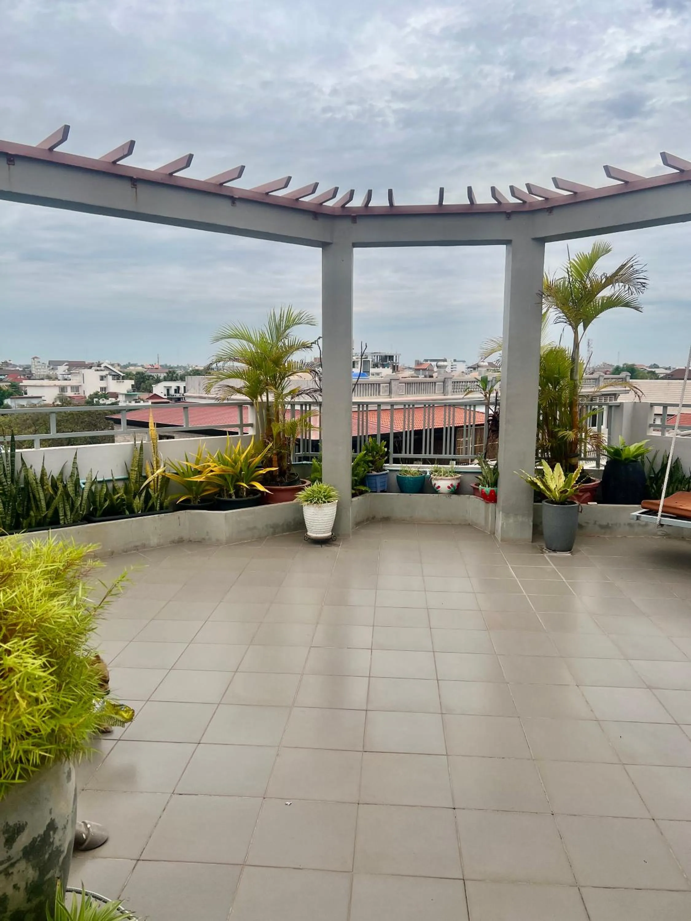 2N Residence