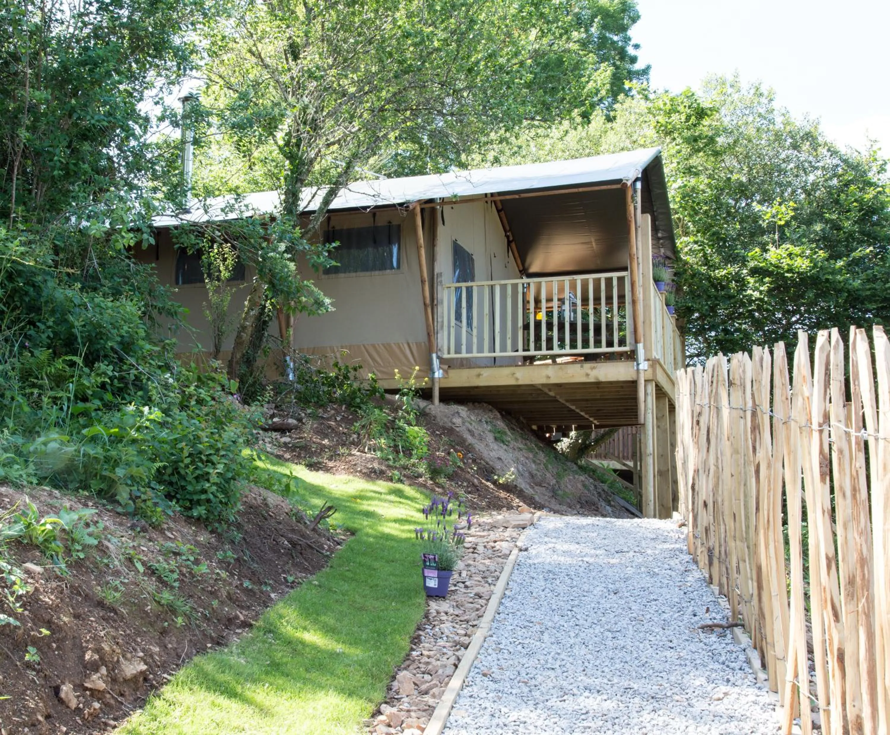 Property building in Trengilly Wartha Inn