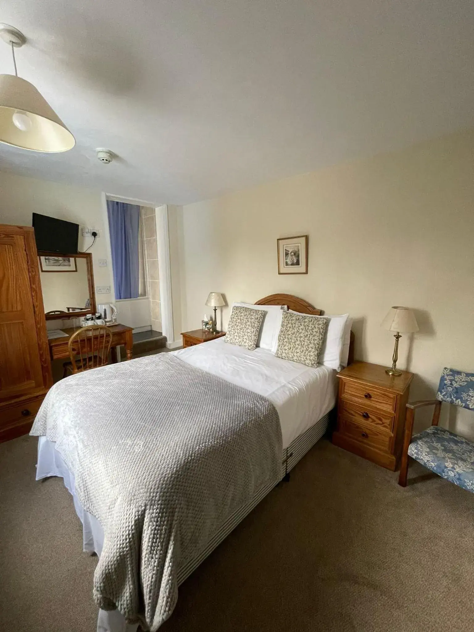 Double Room with Bath in Trengilly Wartha Inn Double Room with Bath in Trengilly Wartha Inn