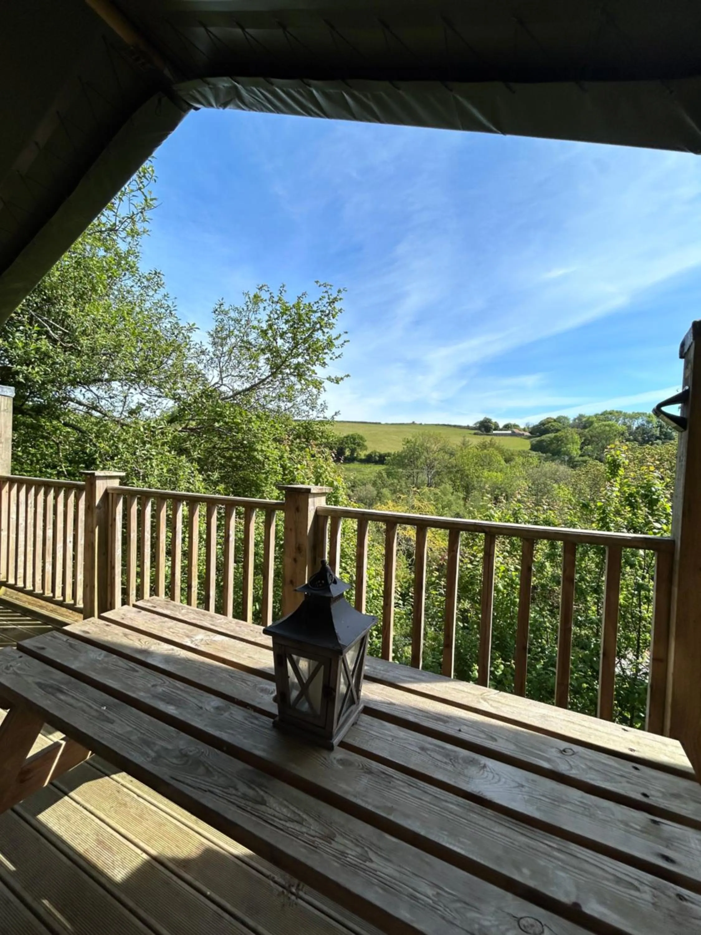 Patio in Trengilly Wartha Inn