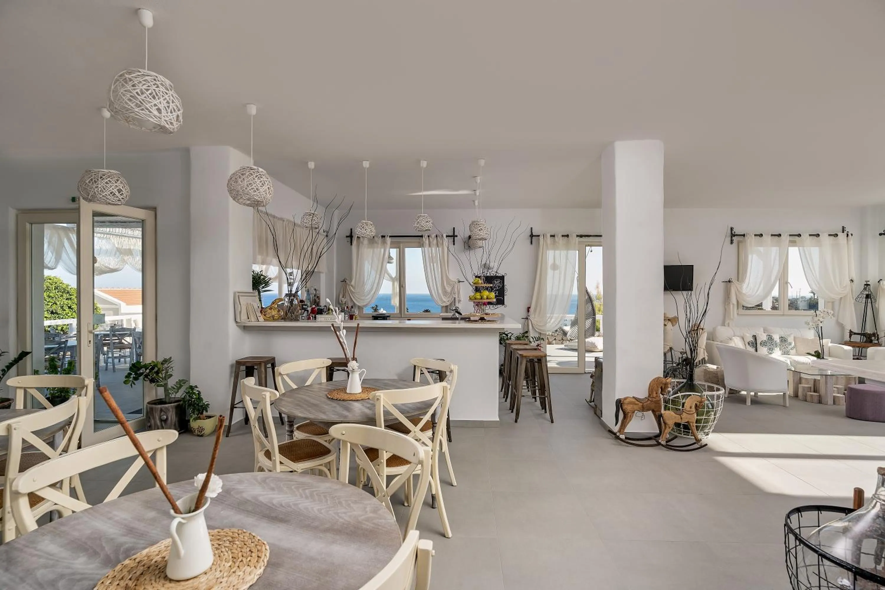 Lounge or bar in Althea Boutique Hotel - Adults Only