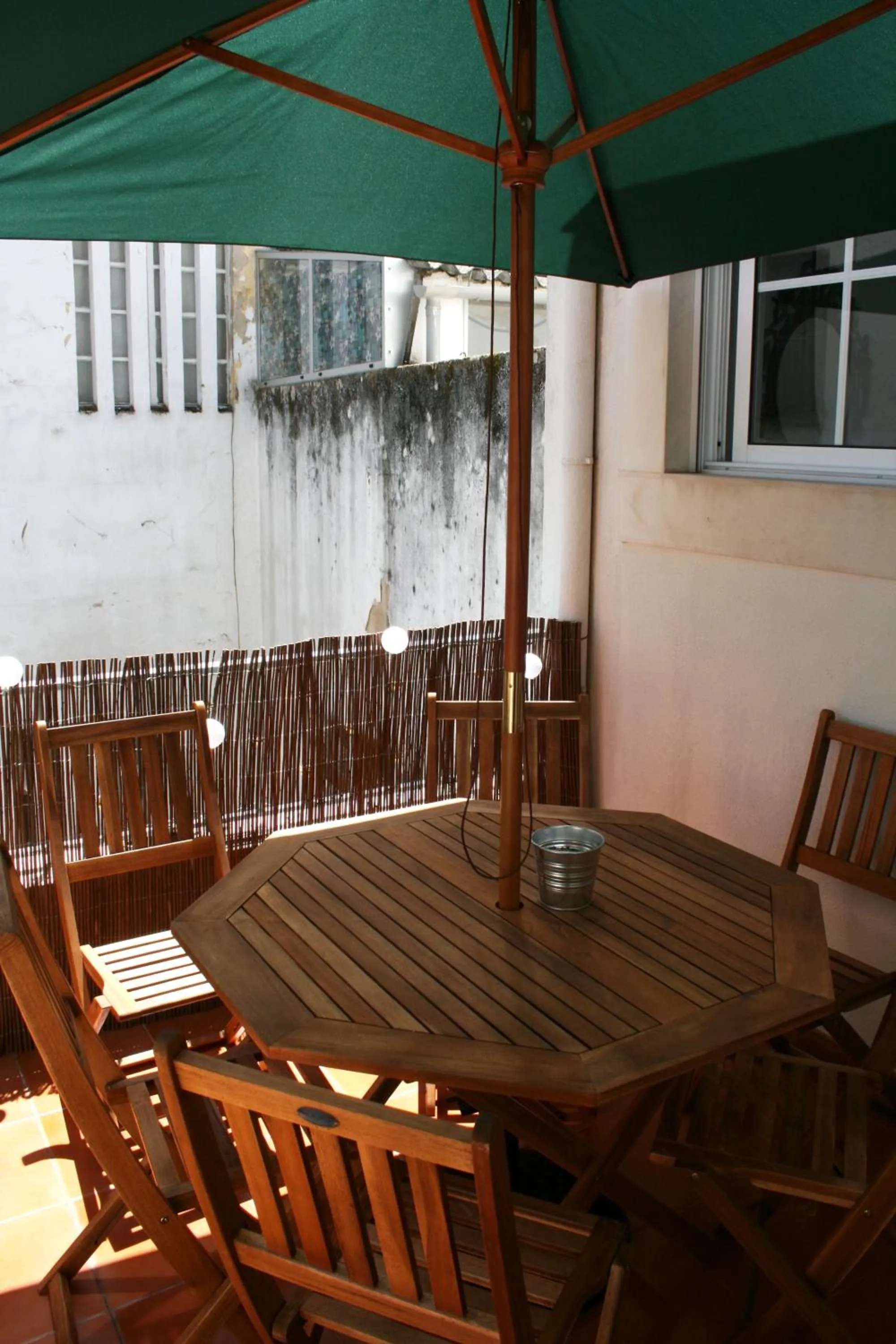 Balcony/Terrace in Hostel 2300 Thomar