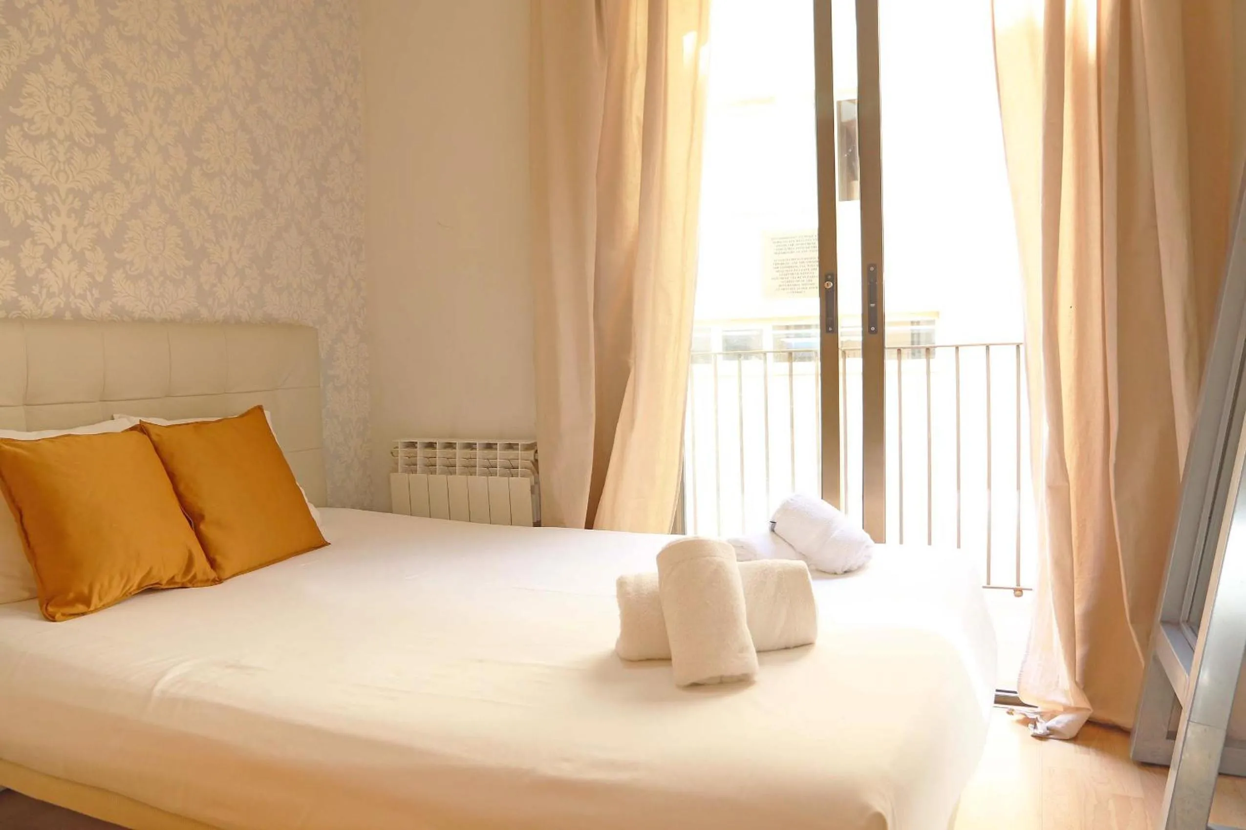 Bedroom, Bed in Bcn-rentals apartments in the Old town