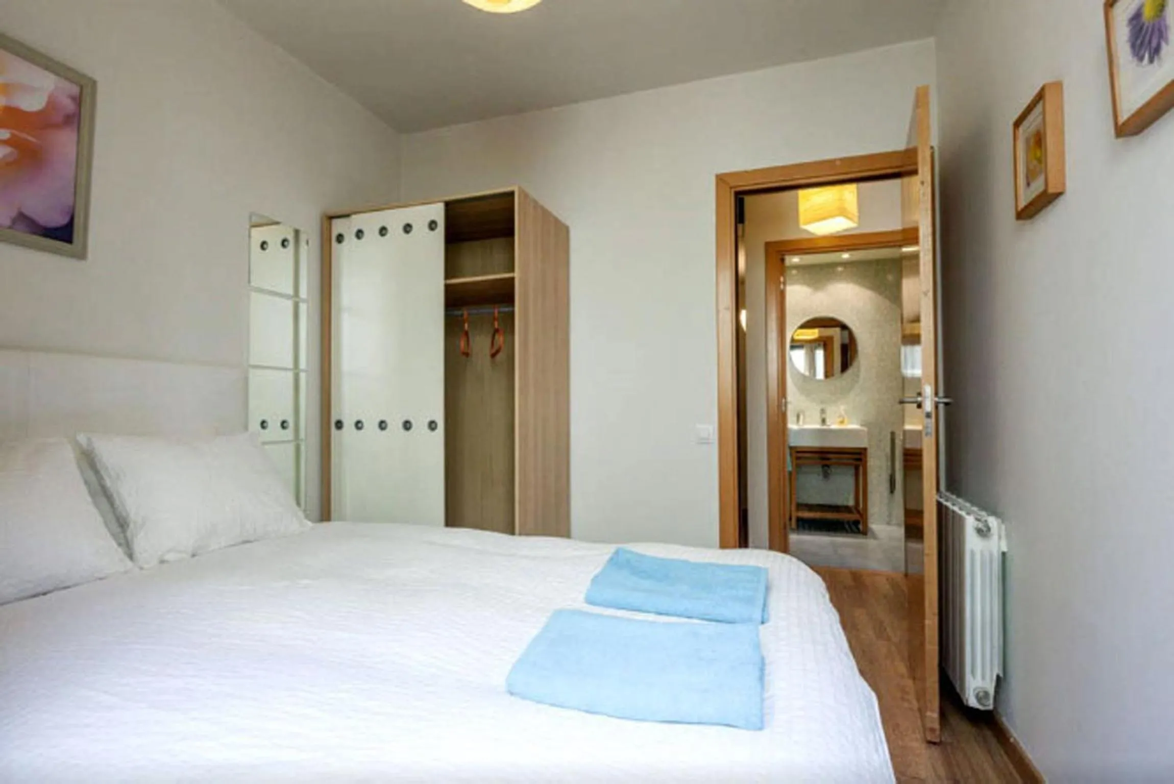 Bed in Bcn-rentals apartments in the Old town