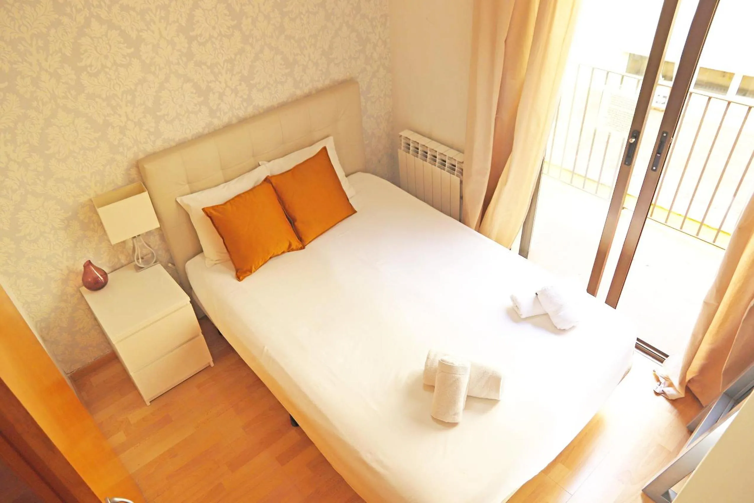 Bedroom, Bed in Bcn-rentals apartments in the Old town