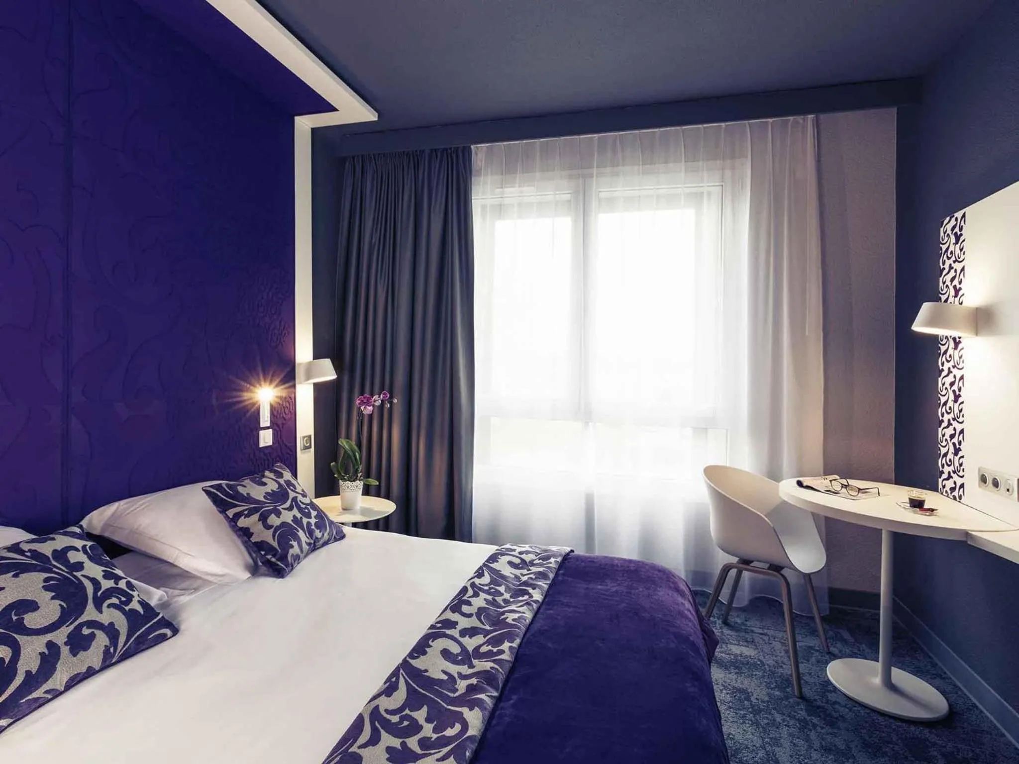 Bedroom, Bed in Mercure La Roche Sur Yon