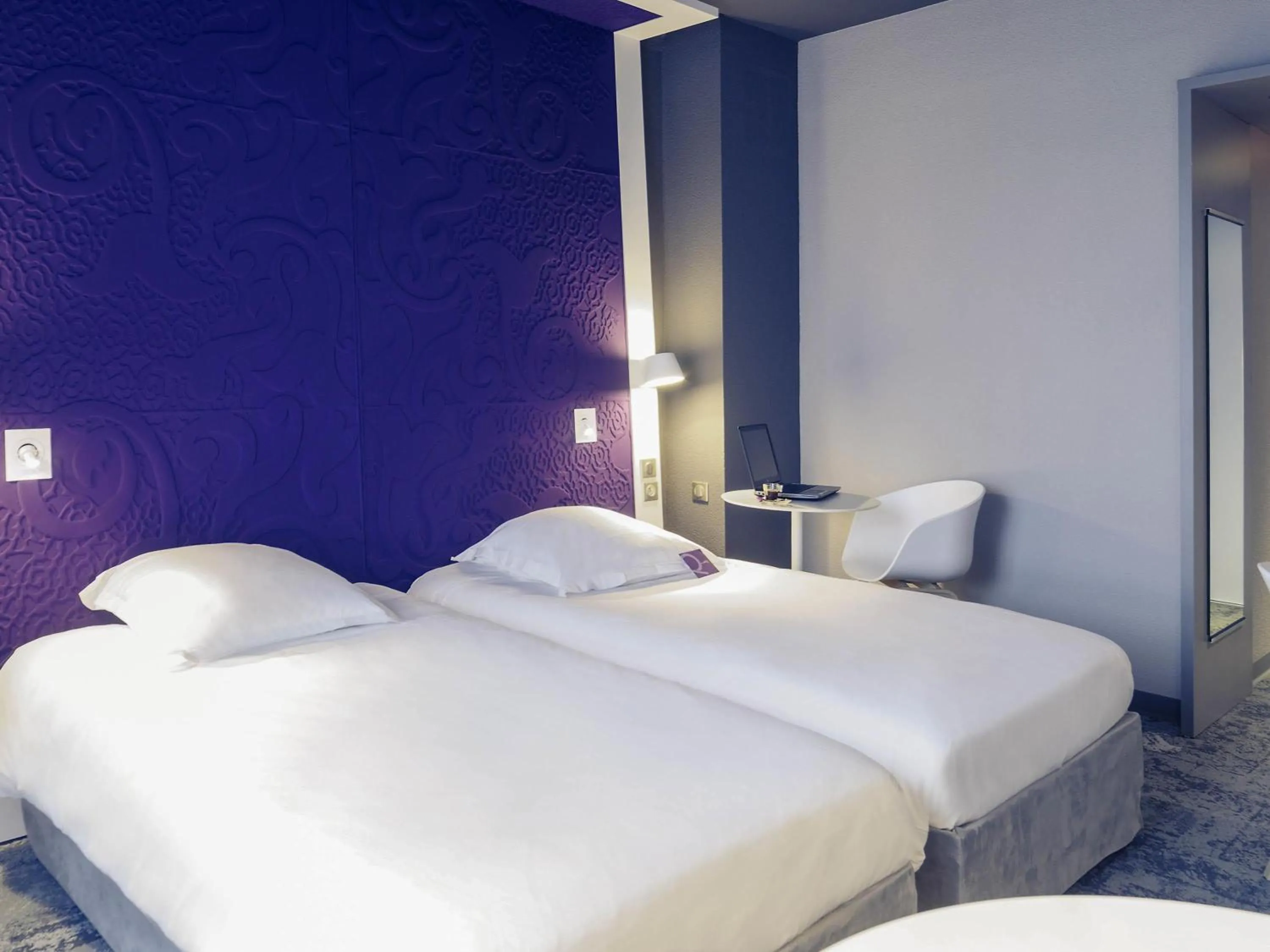 Bedroom, Bed in Mercure La Roche Sur Yon