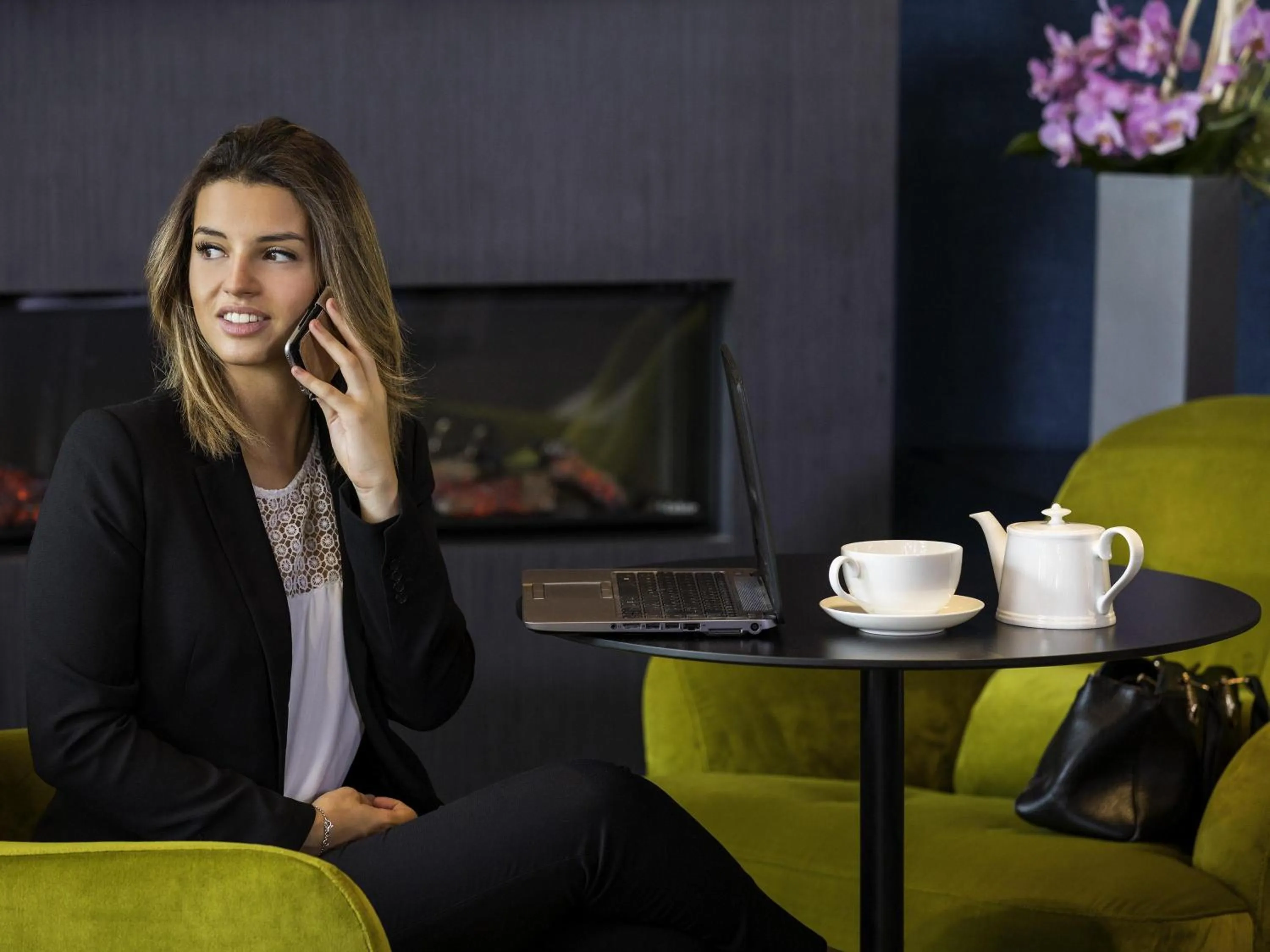 Lounge or bar in Mercure Mulhouse Centre