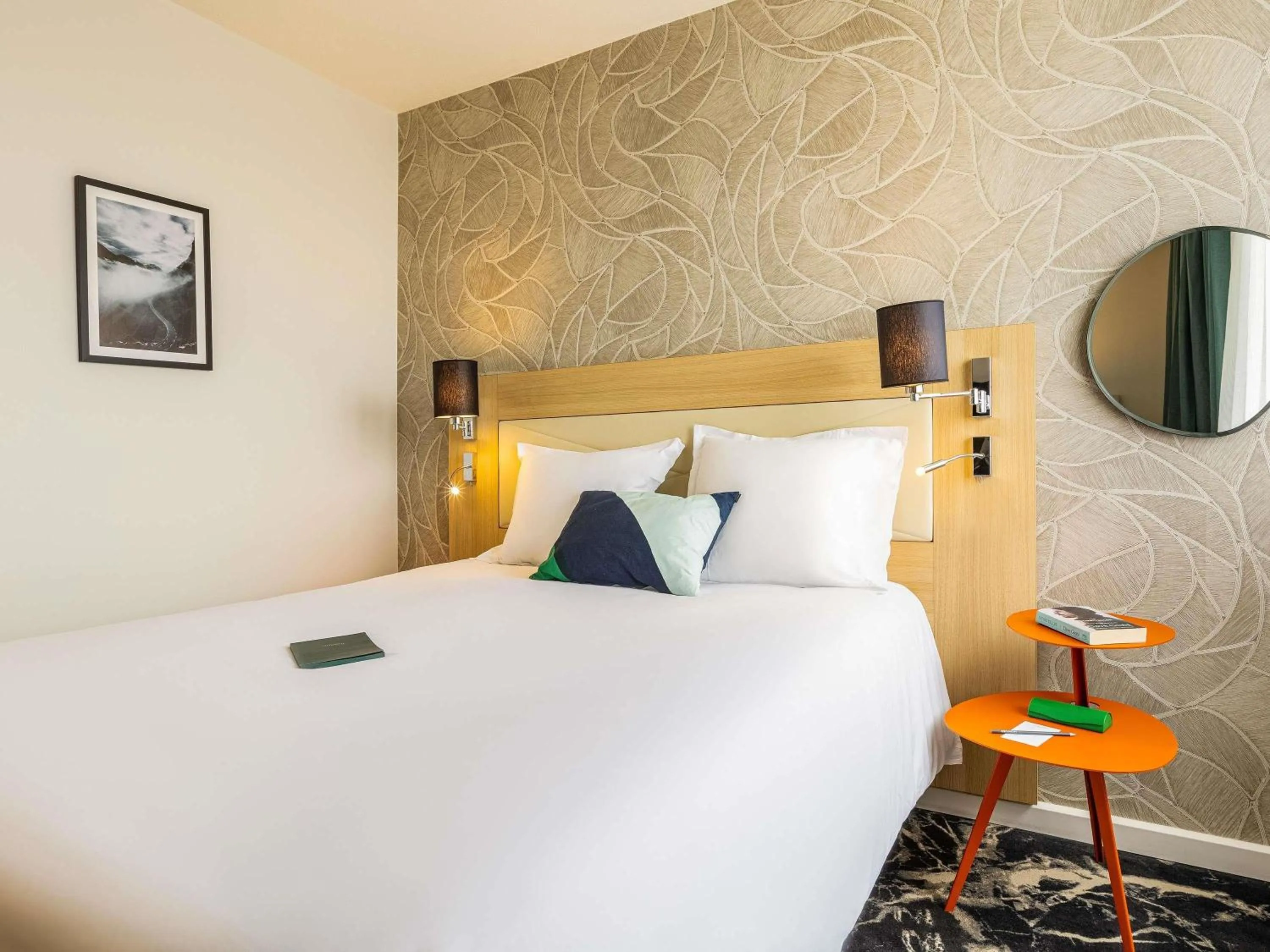 Bedroom, Bed in Mercure Mulhouse Centre