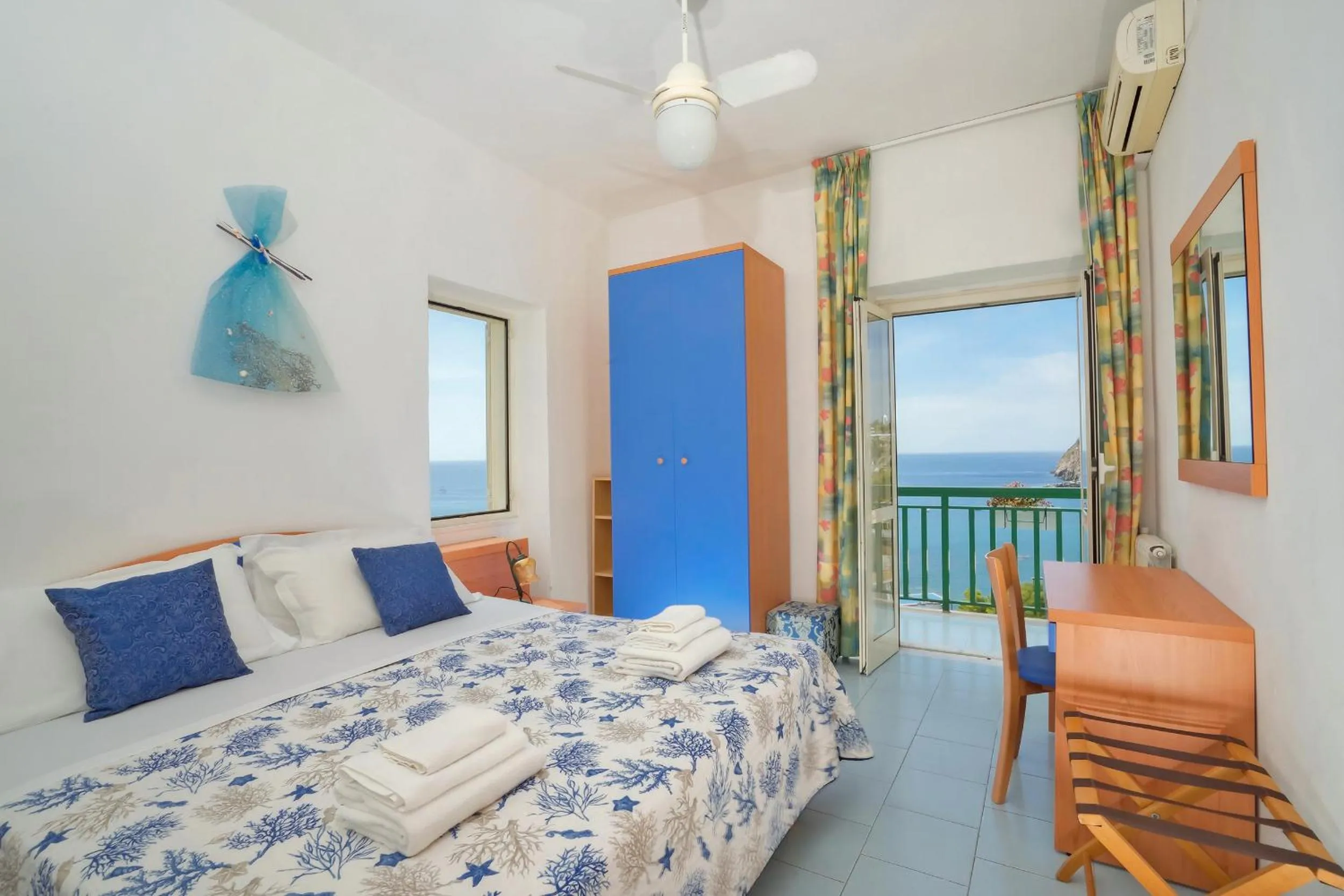 Bedroom, Bed in Hotel Ferdinando Beach & Thermal Spa