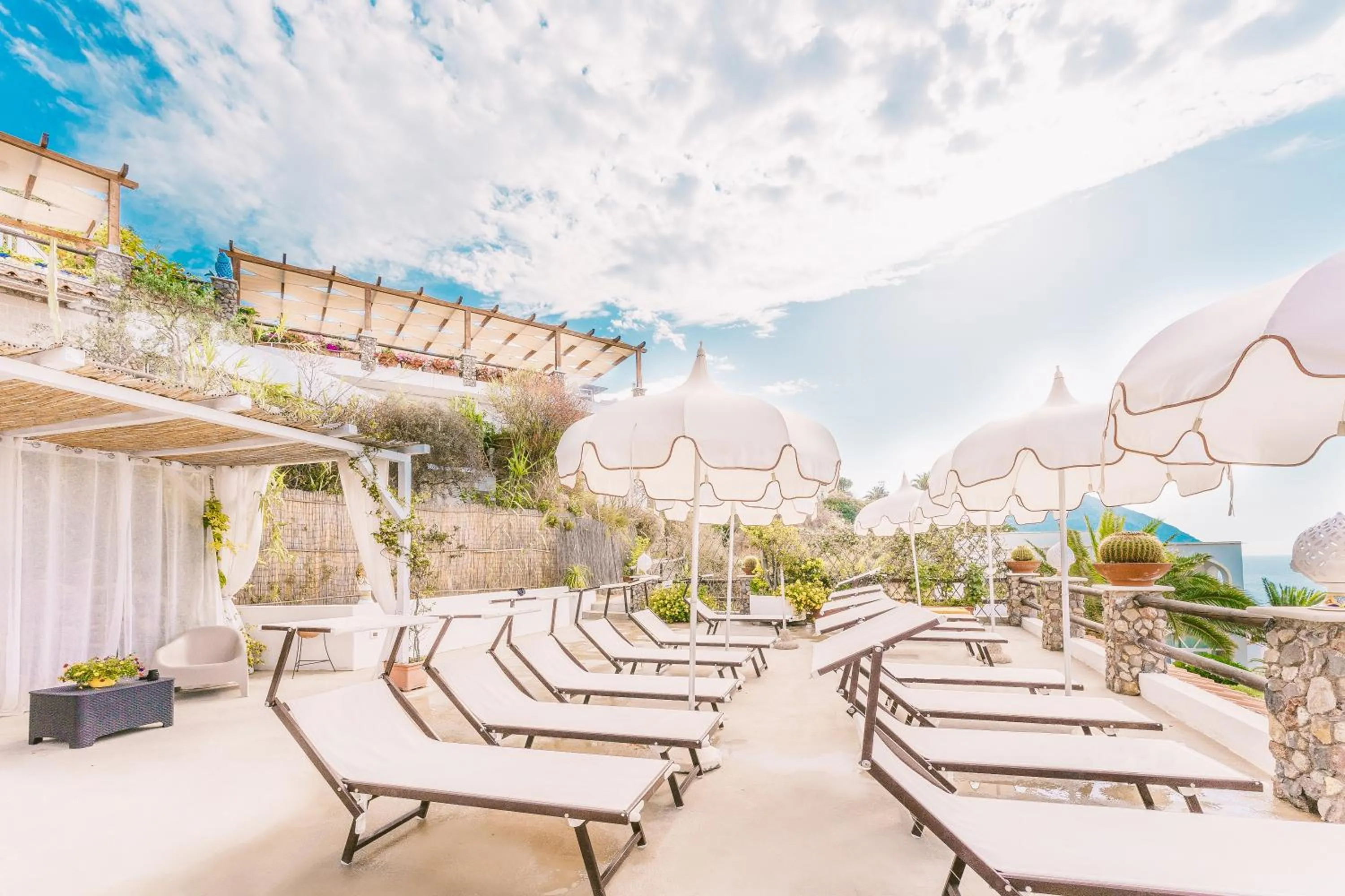 sunbed in Hotel Ferdinando Beach & Thermal Spa