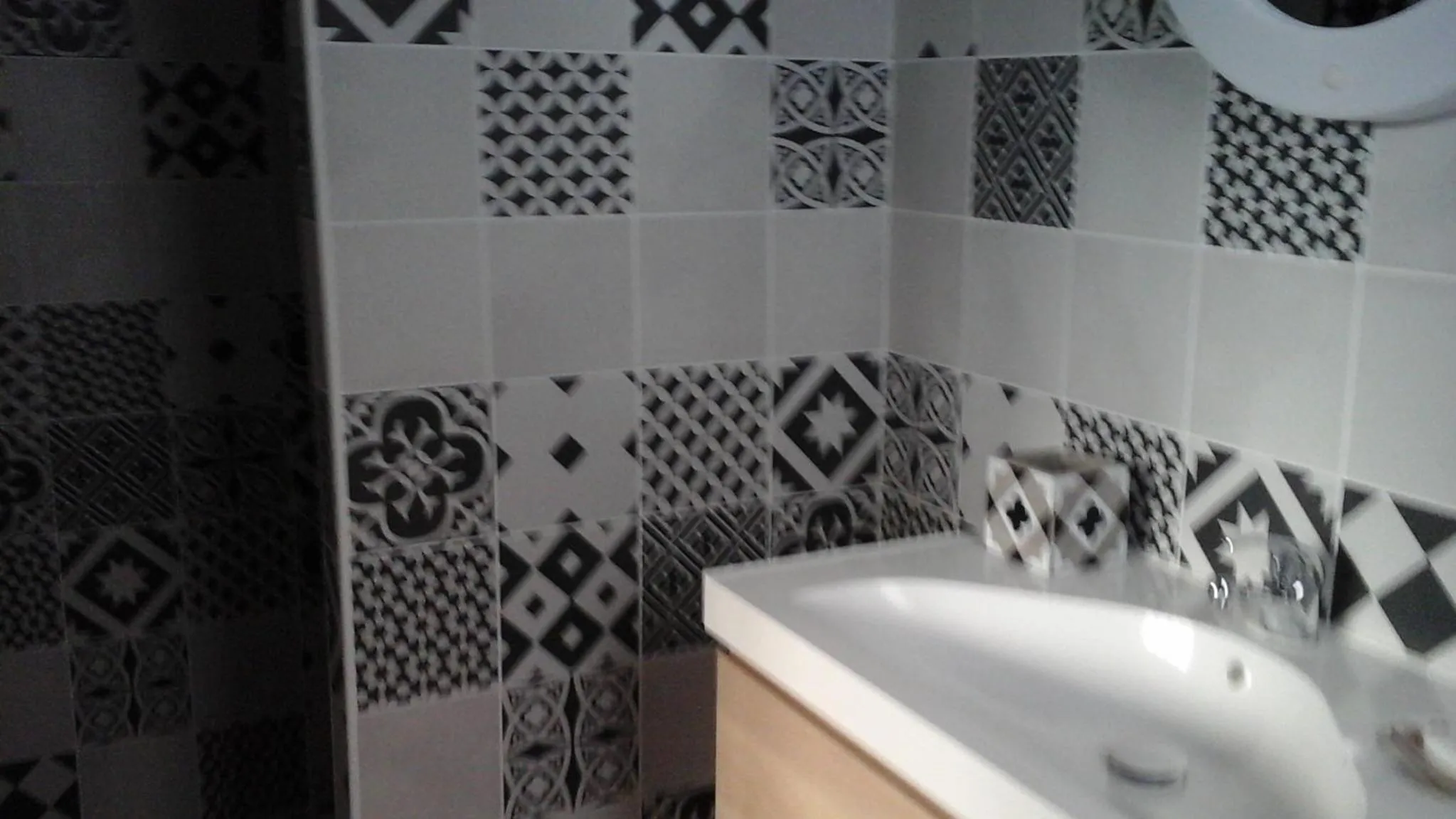 Bathroom in L atelier
