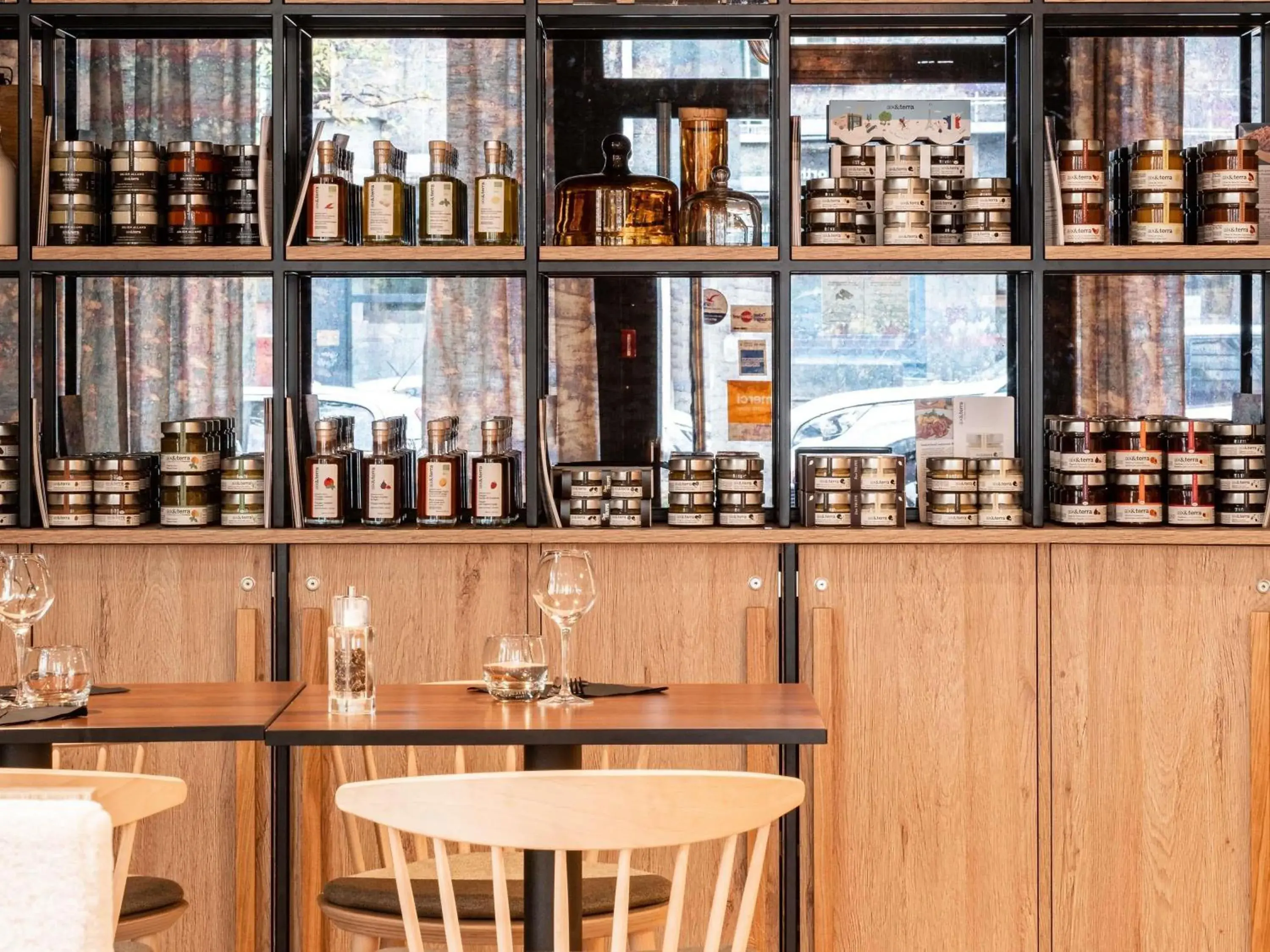 Restaurant/places to eat in Mercure Grenoble Centre Alpotel Restaurant/places to eat in Mercure Grenoble Centre Alpotel