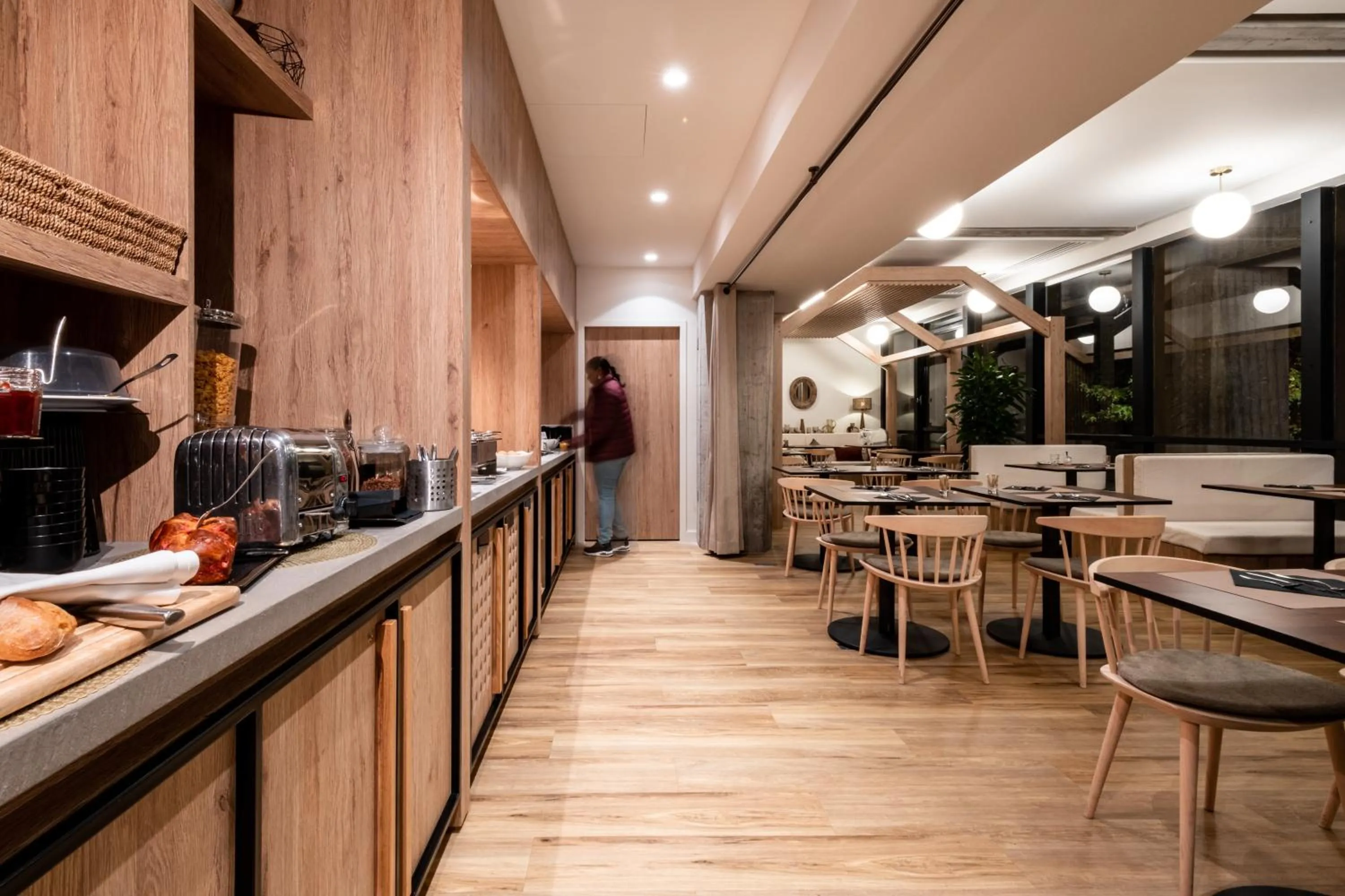 Breakfast in Mercure Grenoble Centre Alpotel