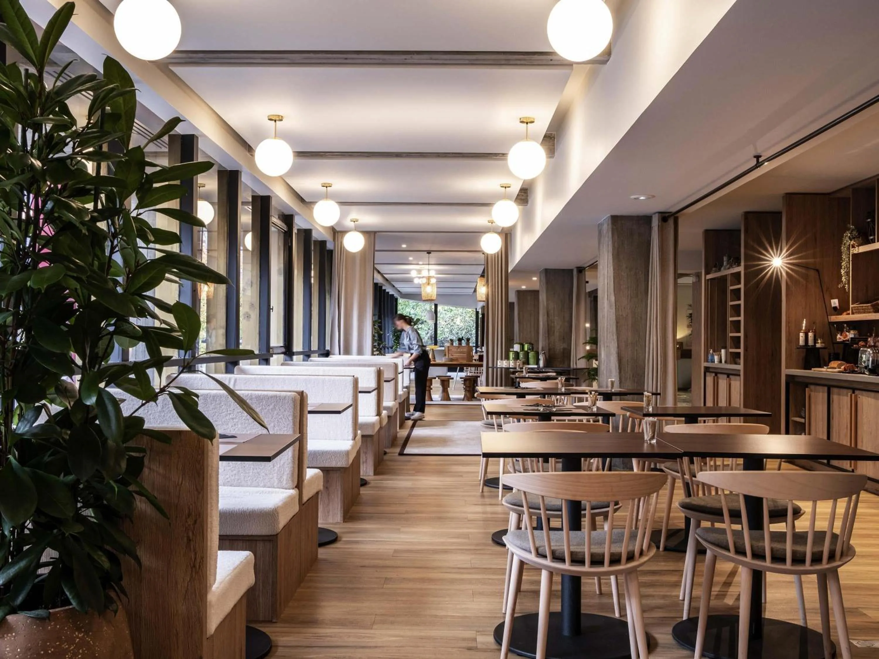 Breakfast in Mercure Grenoble Centre Alpotel