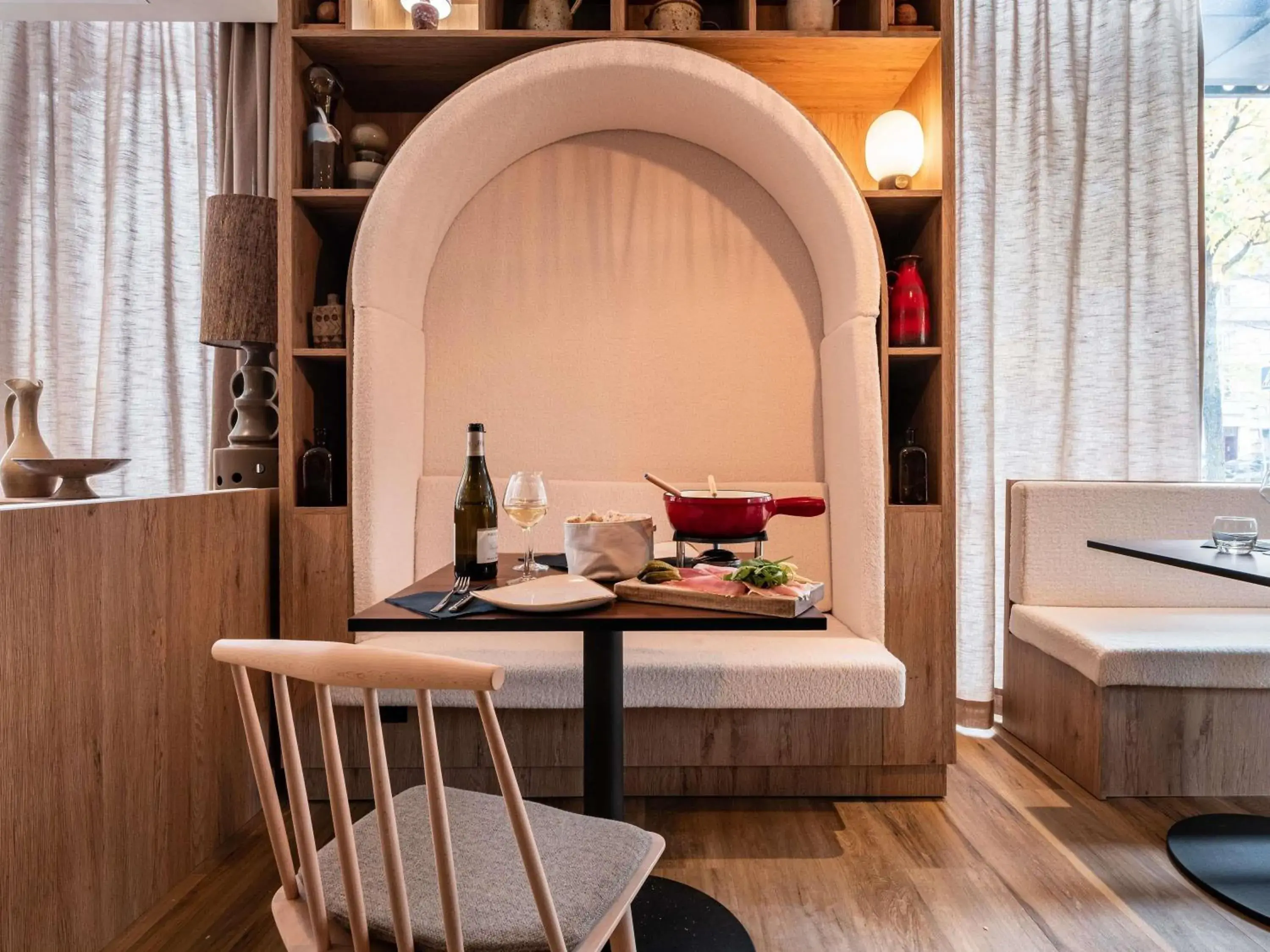 Property building in Mercure Grenoble Centre Alpotel Property building in Mercure Grenoble Centre Alpotel