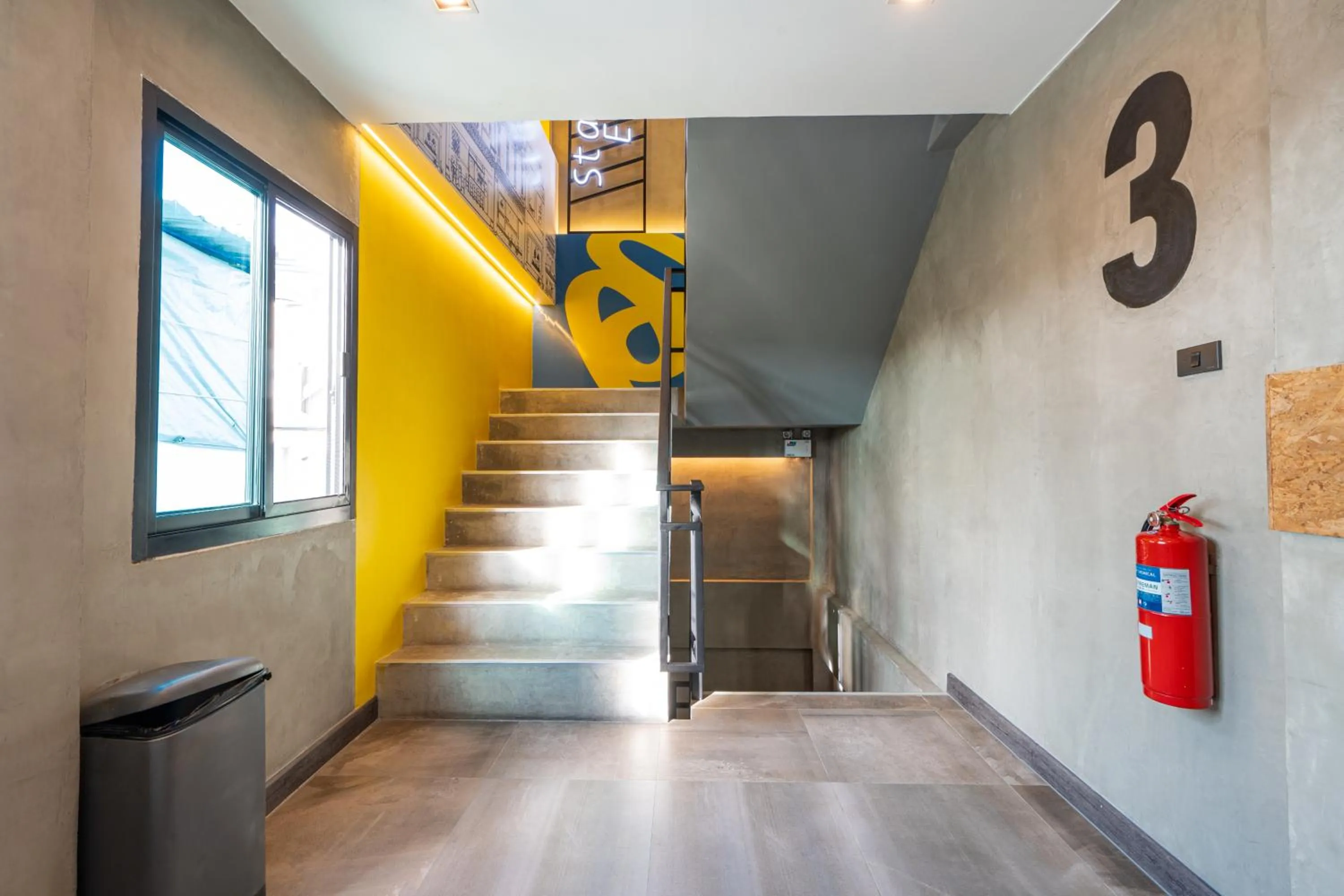 acessibility in Patong Poshtel