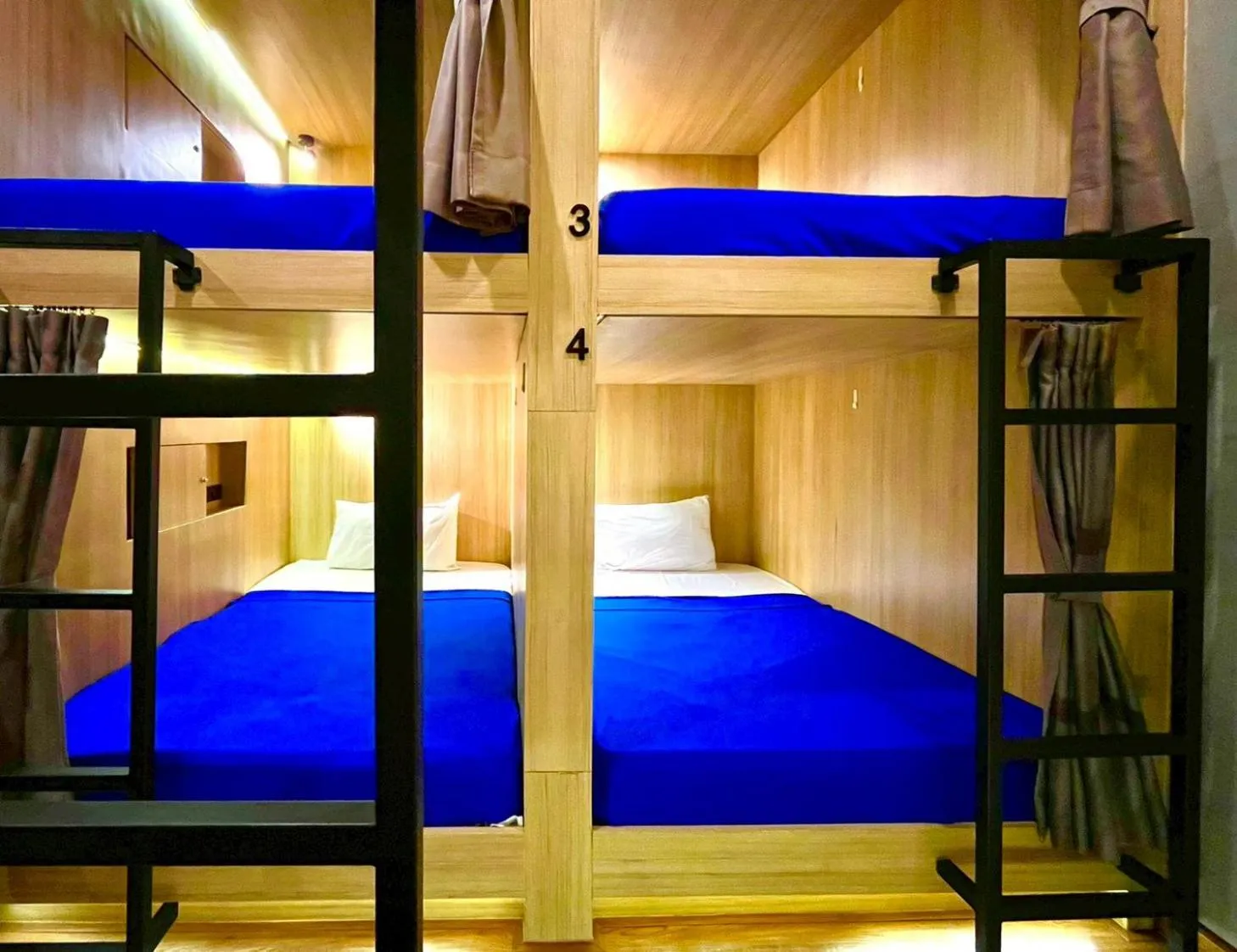bunk bed, Bed in Patong Poshtel