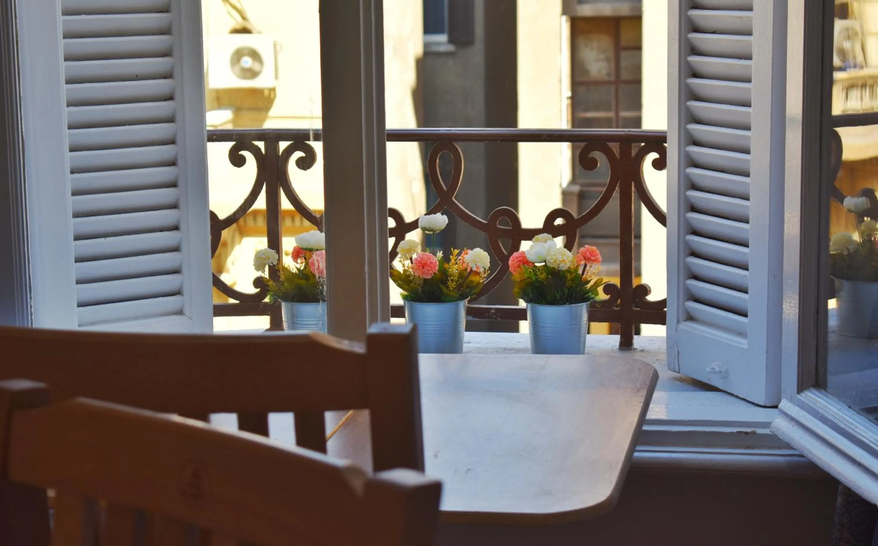 columbia downtown cairo