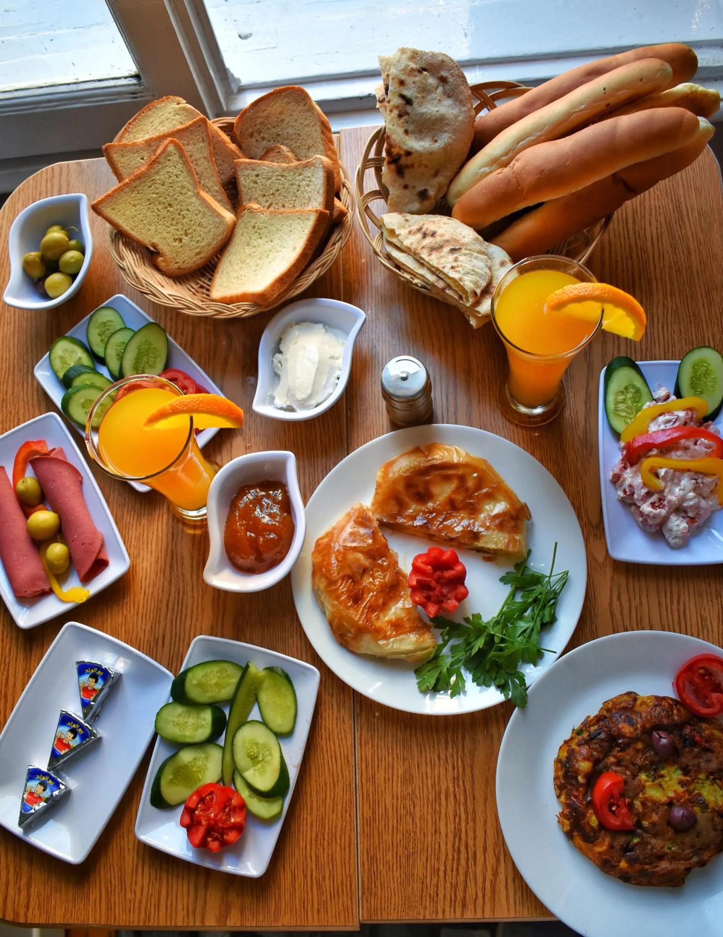 Food and drinks in columbia downtown cairo