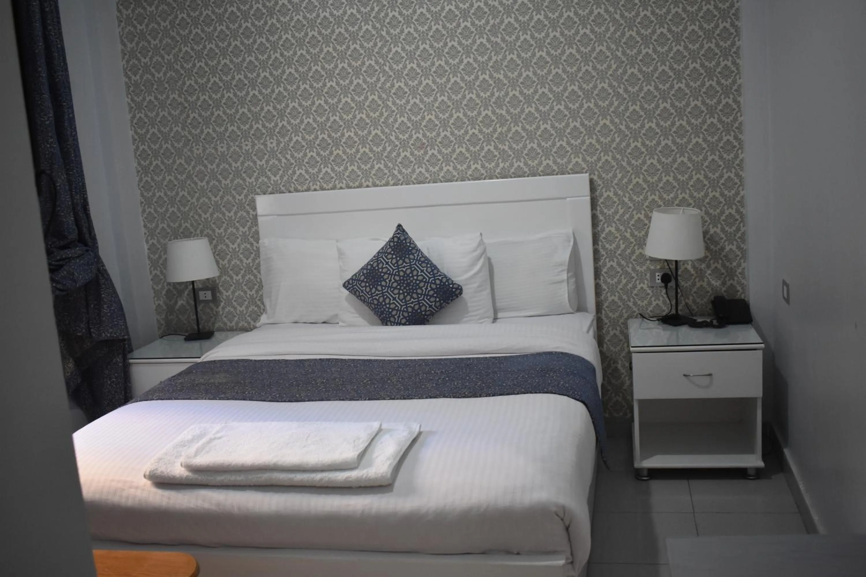 Bed in columbia downtown cairo