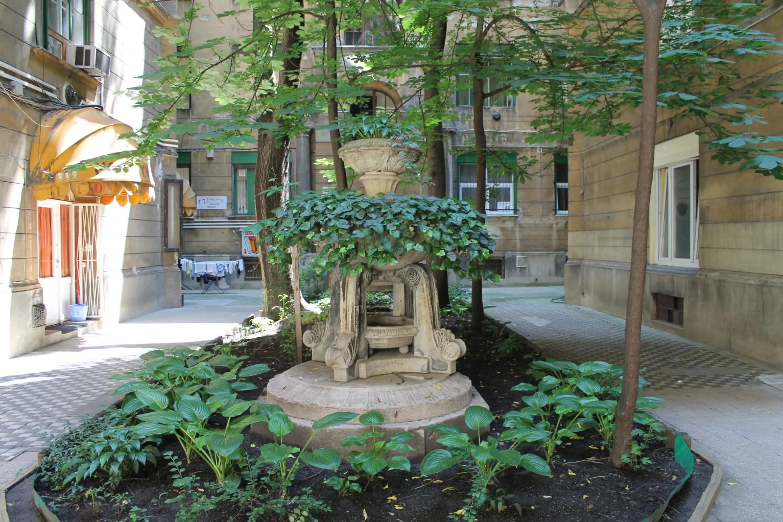 Garden view in Fanni Budapest Guesthouse