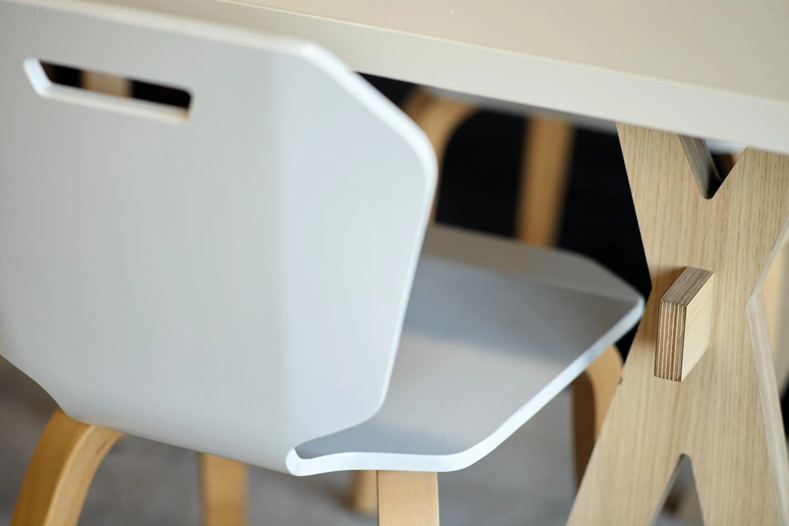 Dining area in B&B HOME Paris Nord 18ème